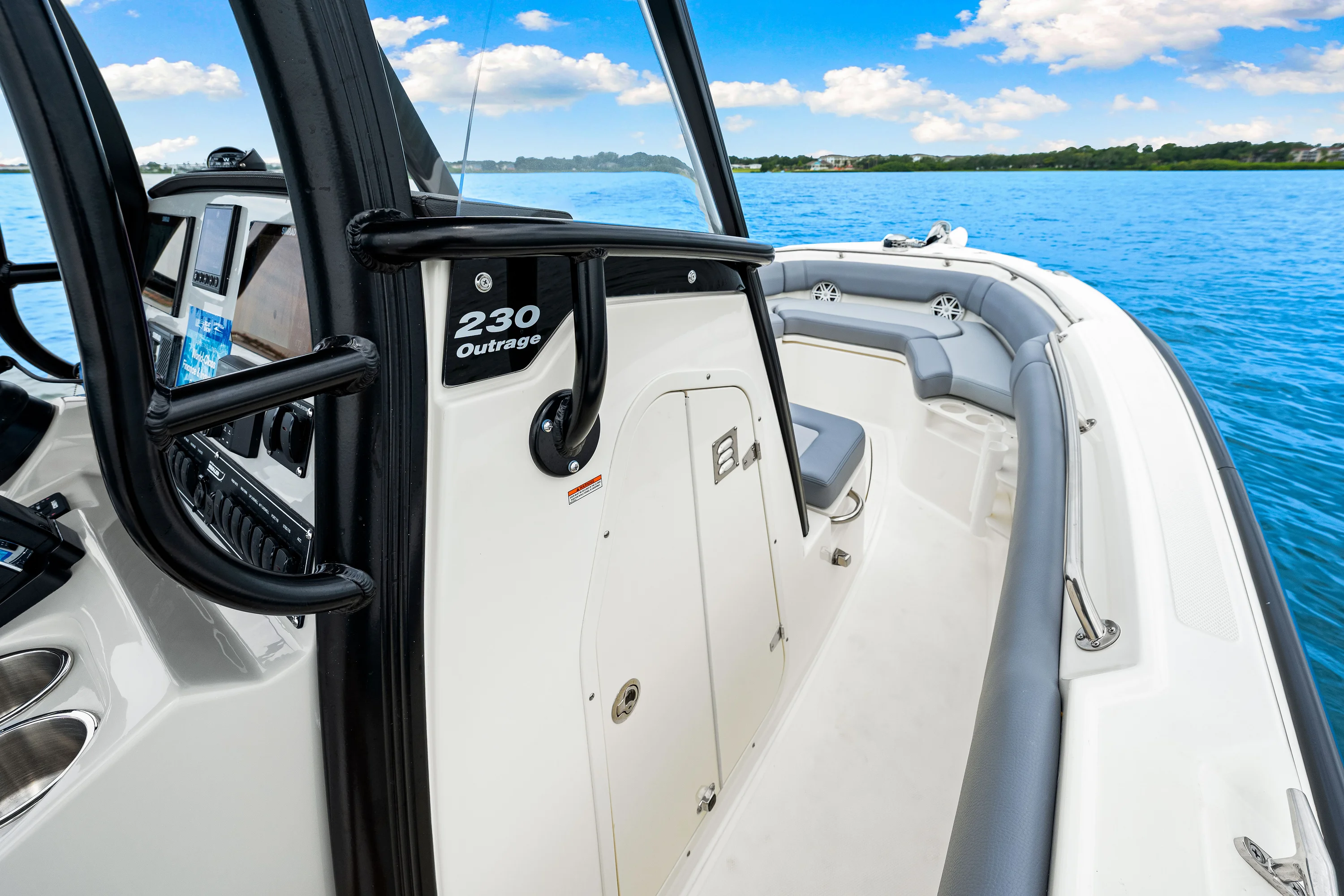 2025 Boston Whaler 230 Outrage Image Thumbnail #55