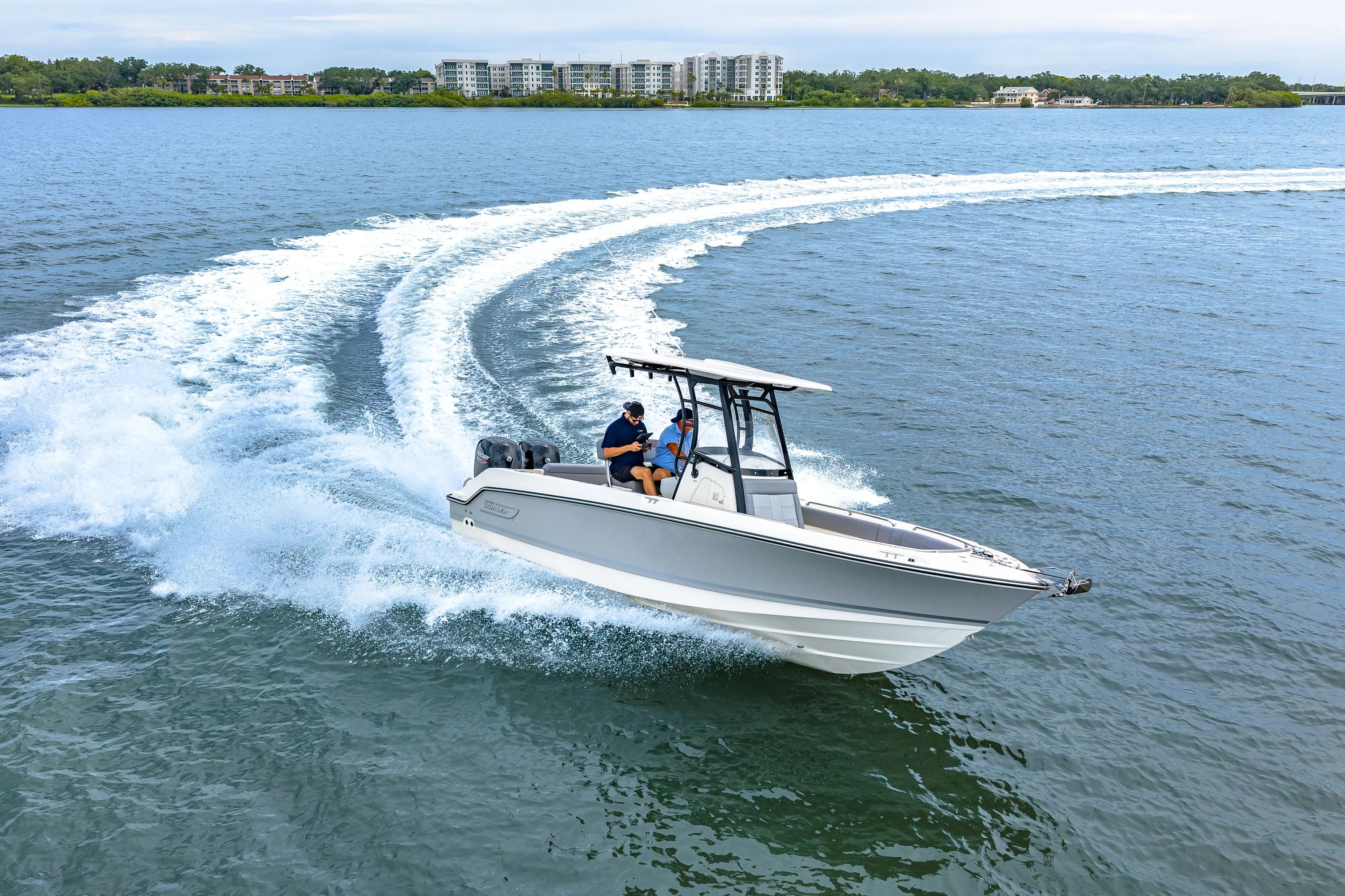 2025 Boston Whaler 230 Outrage Image Thumbnail #30