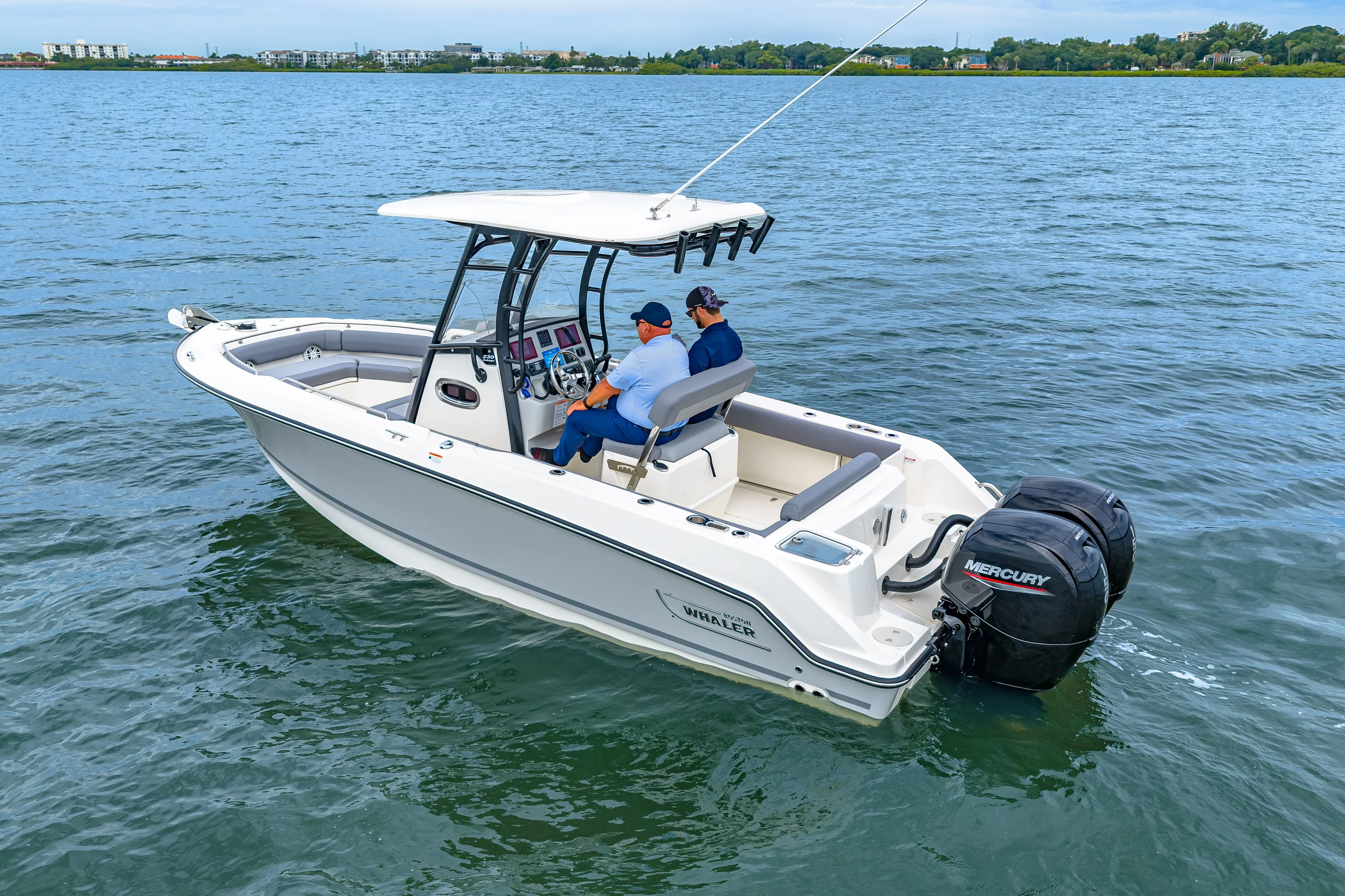 2025 Boston Whaler 230 Outrage Image Thumbnail #7