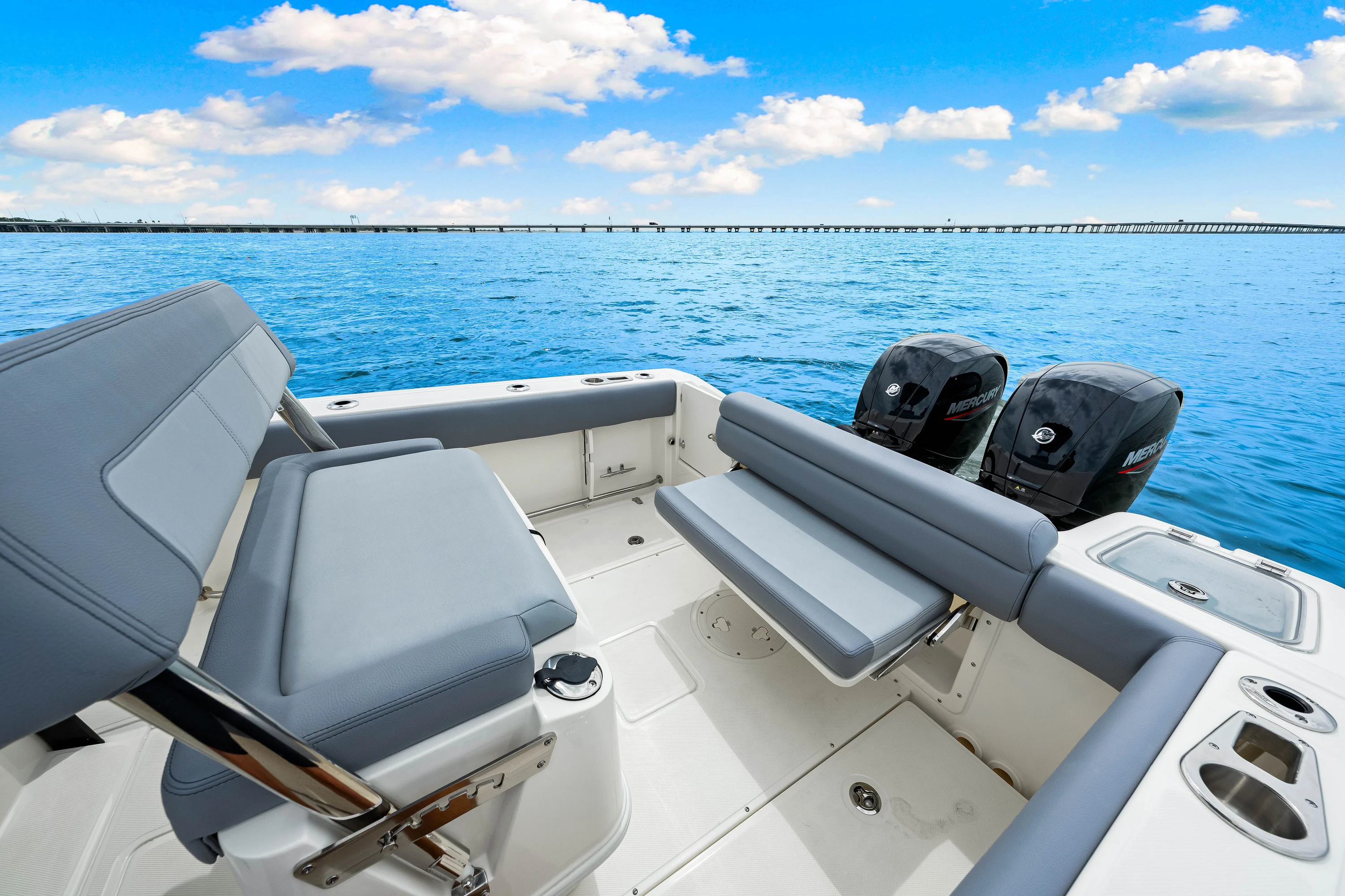 2025 Boston Whaler 230 Outrage Image Thumbnail #43