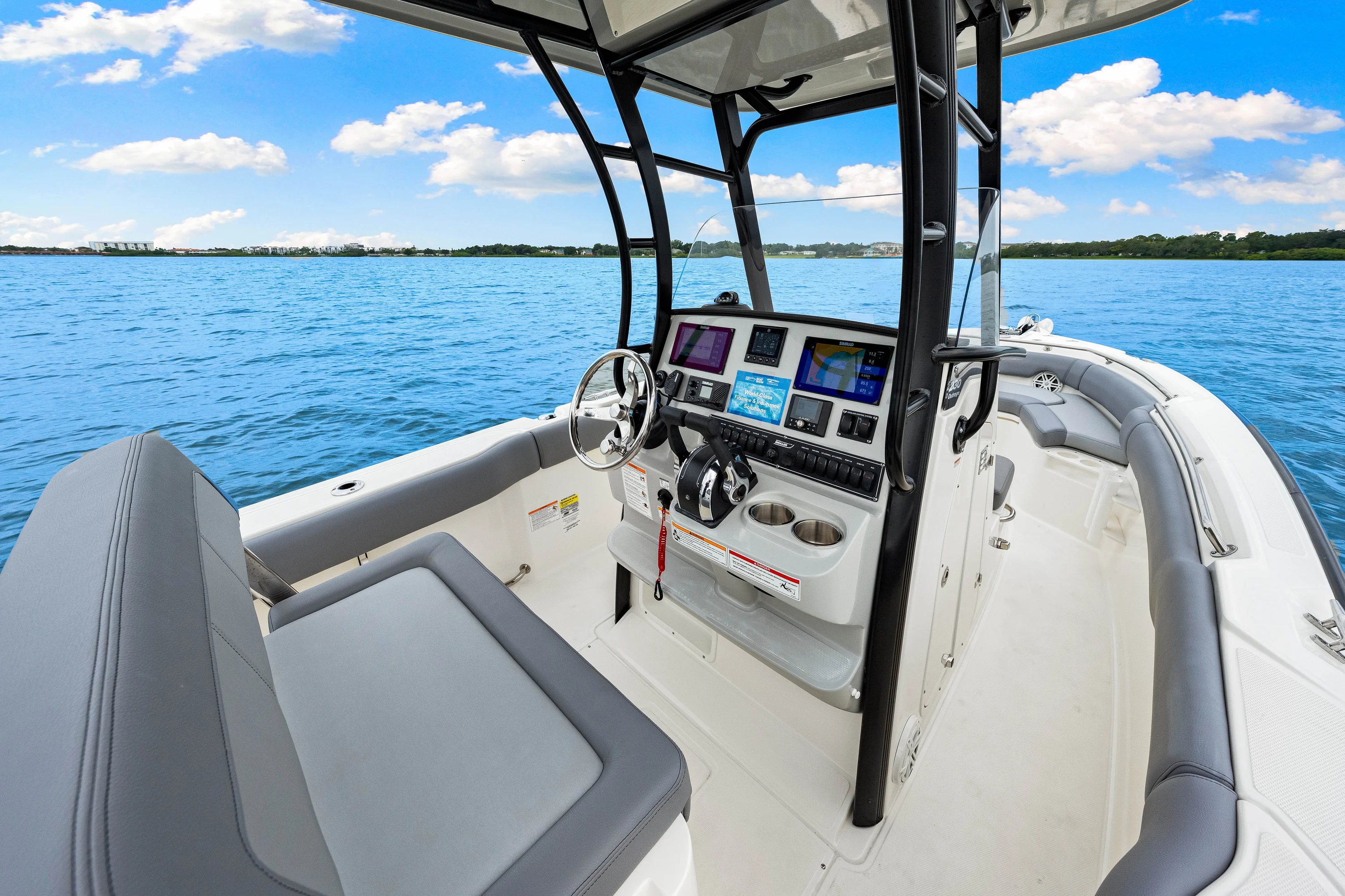 2025 Boston Whaler 230 Outrage Image Thumbnail #50