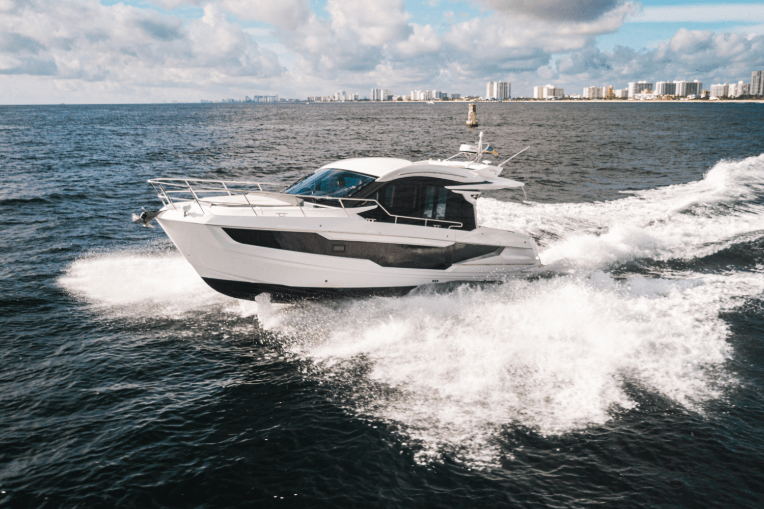 2022 Galeon 410 HTC Image Thumbnail #3