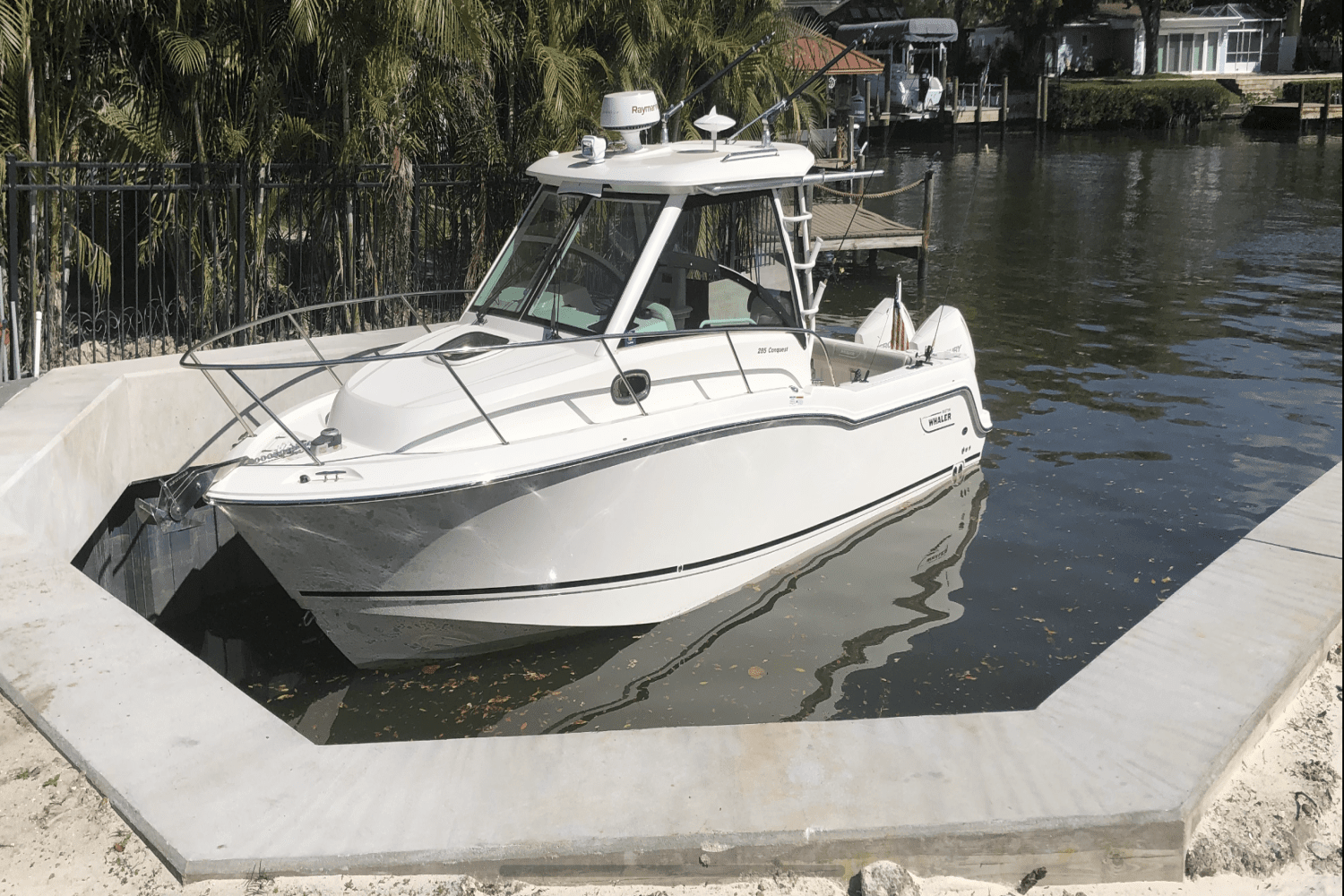 2019 Boston Whaler 285 Conquest Image Thumbnail #4