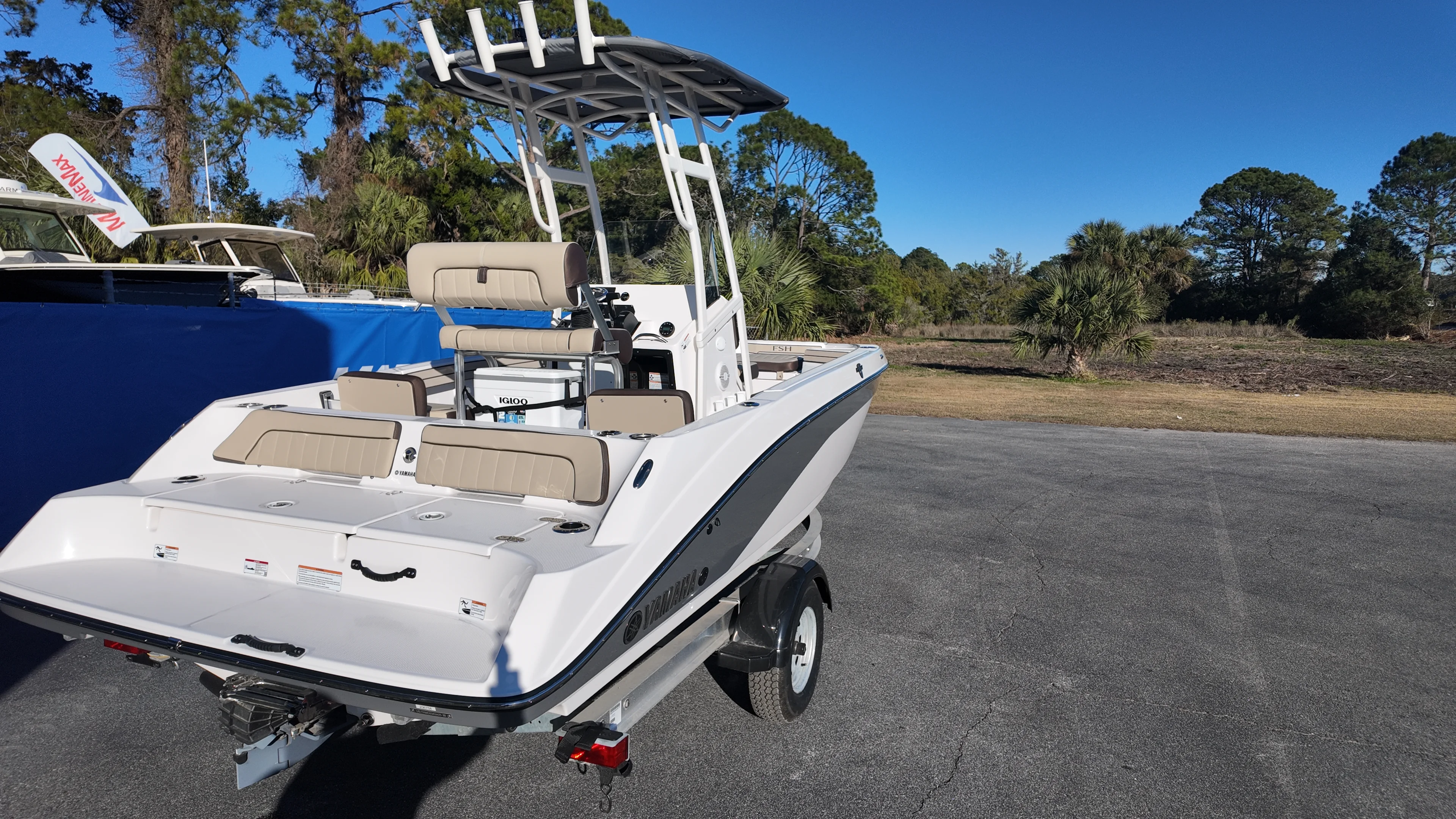 2025 Yamaha 190FSH SPORT Image Thumbnail #2