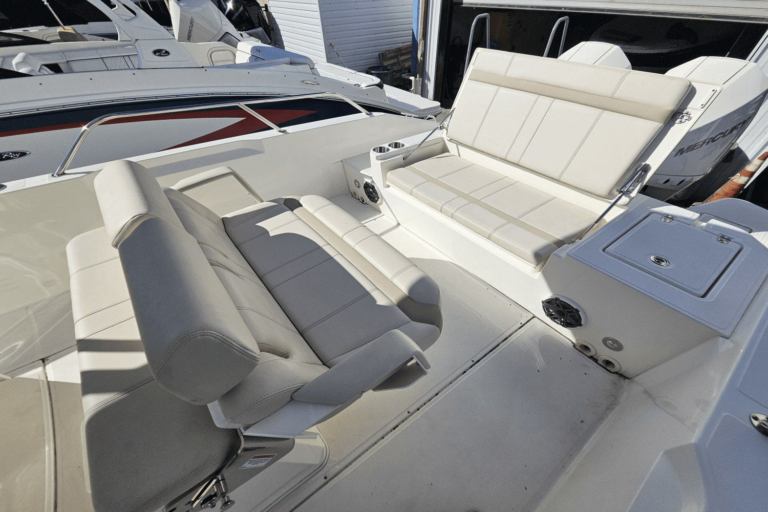 2023 Boston Whaler 280 DAUNTLESS Image Thumbnail #18