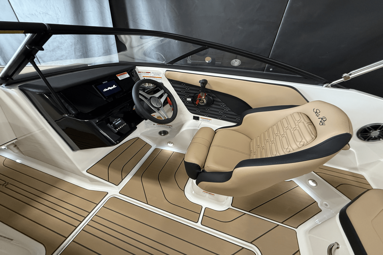 2025 Sea Ray SPX 190 Image Thumbnail #29