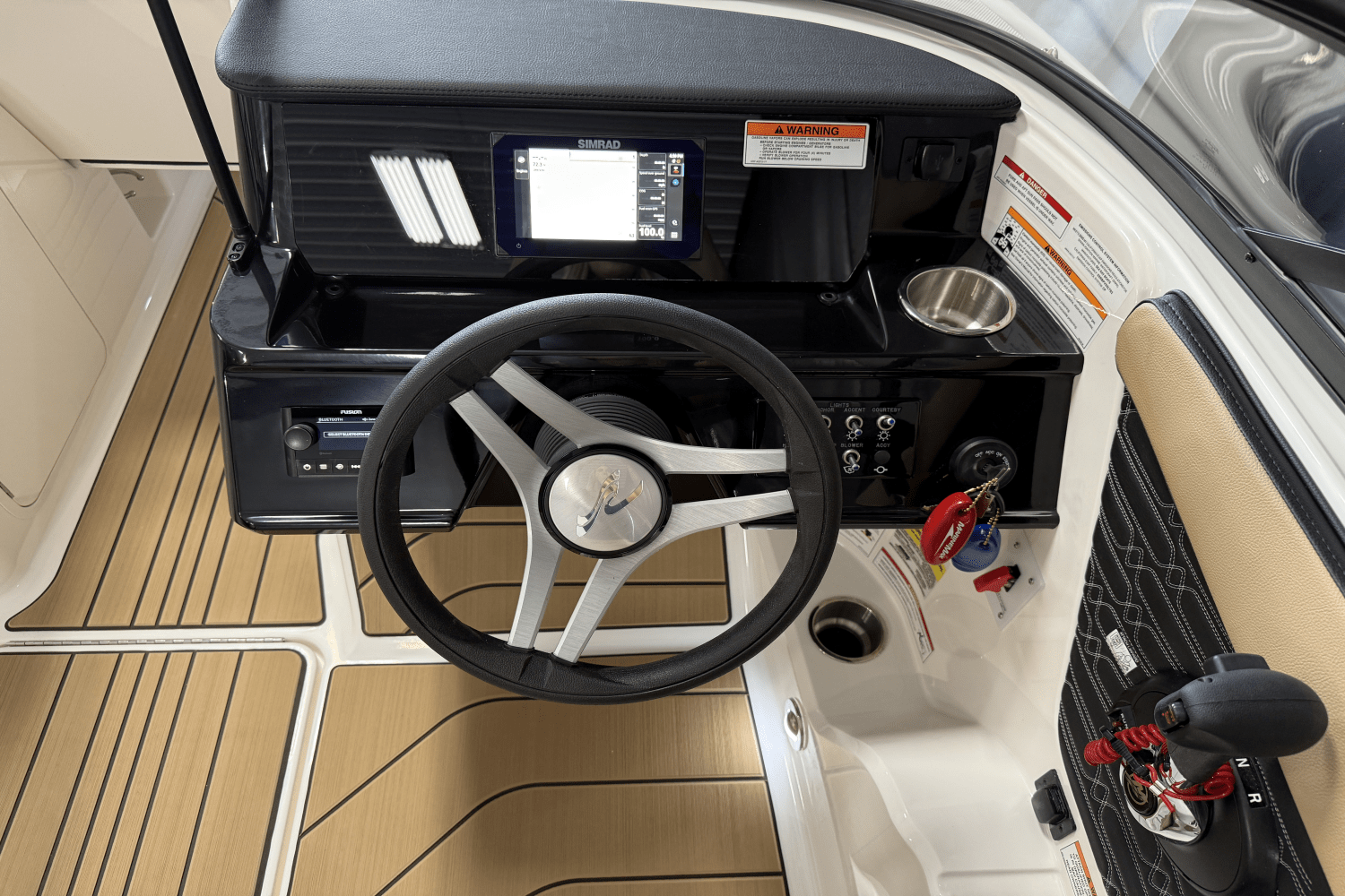 2025 Sea Ray SPX 190 Image Thumbnail #31