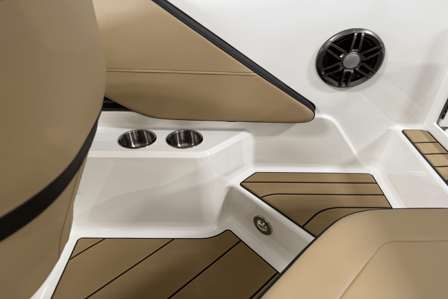 2025 Sea Ray SPX 190 Image Thumbnail #23