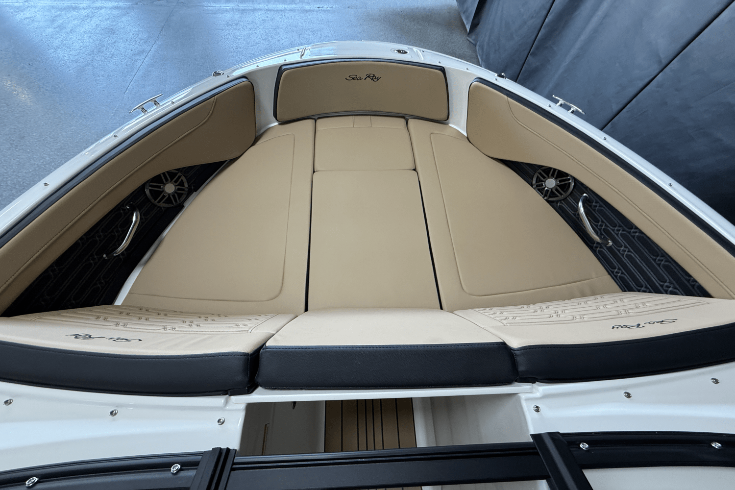 2025 Sea Ray SPX 190 Image Thumbnail #41