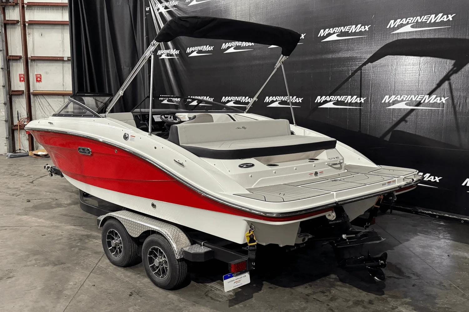 2025 Sea Ray SPX 210 Image Thumbnail #6