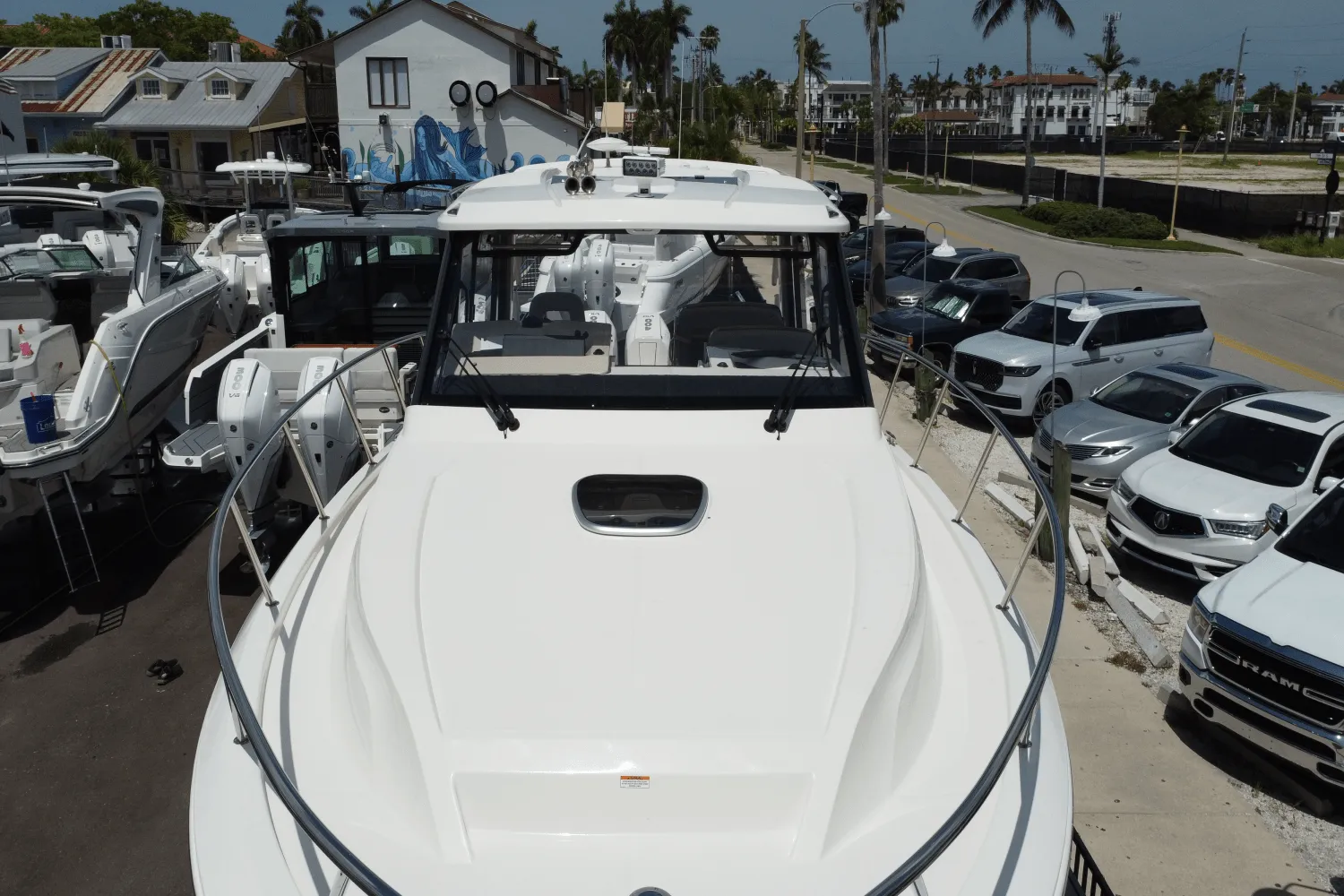 2025 Boston Whaler 365 Conquest Image Thumbnail #7