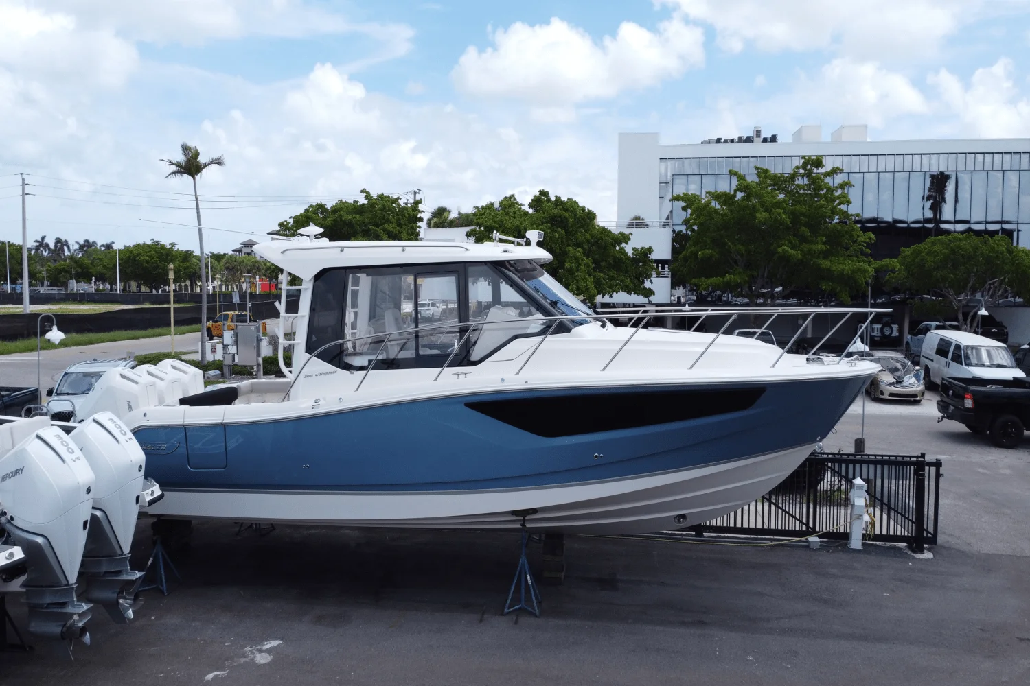 2025 Boston Whaler 365 Conquest Image Thumbnail #1