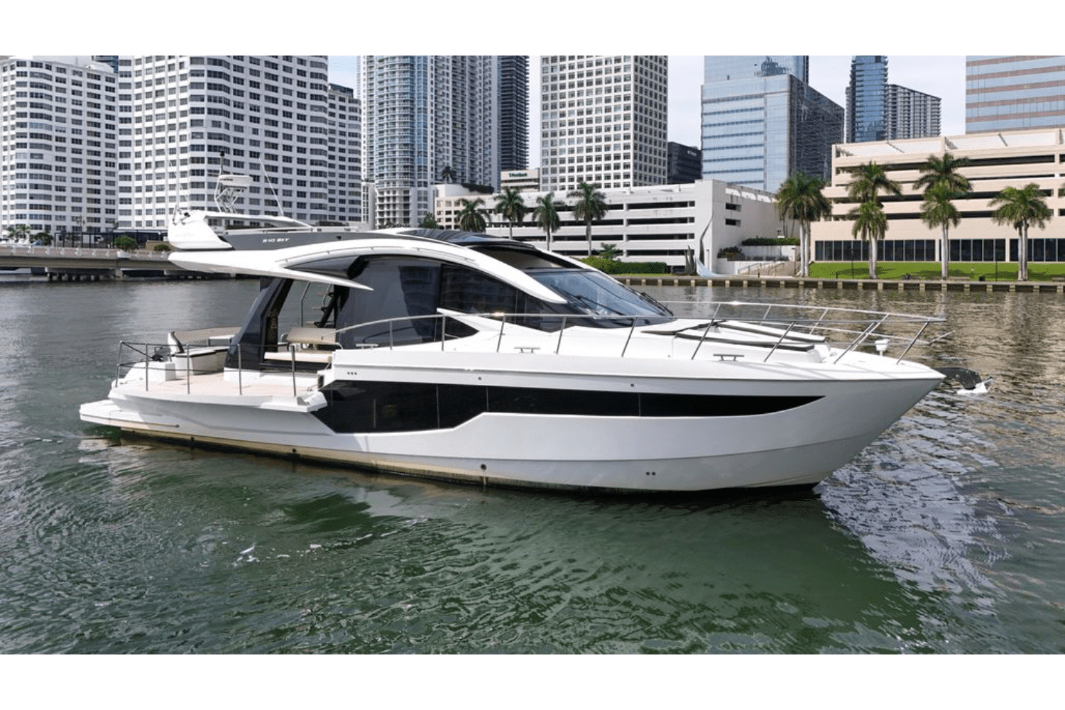 2020 Galeon
                                                             510 SKY Image Thumbnail #26