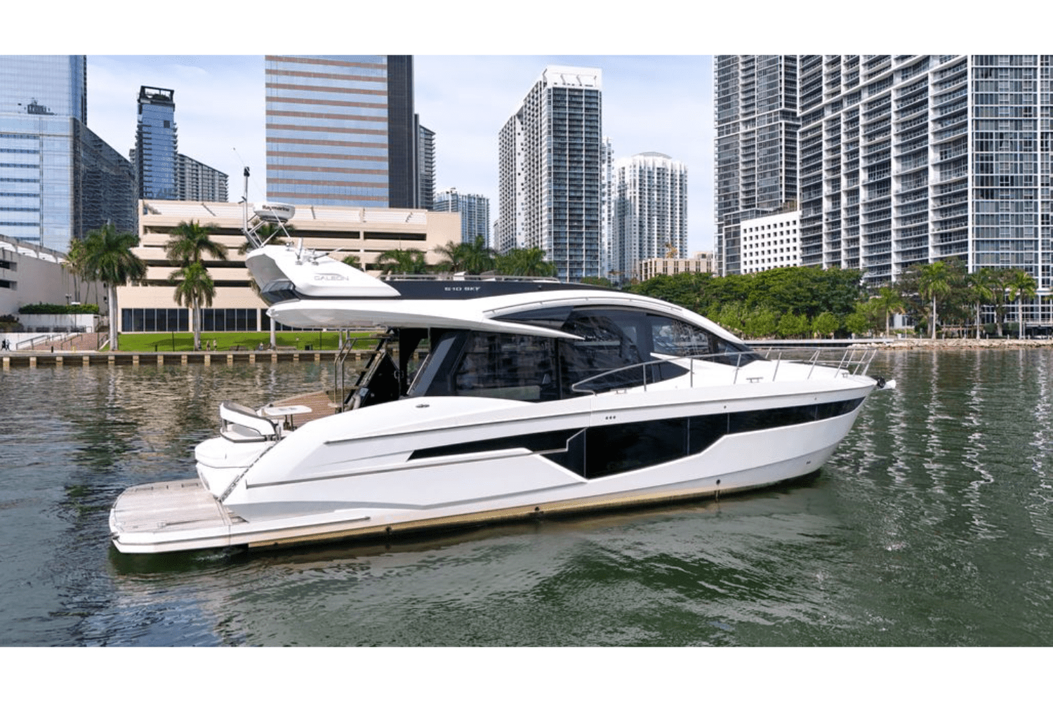 2020 Galeon
                                                             510 SKY Image Thumbnail #3