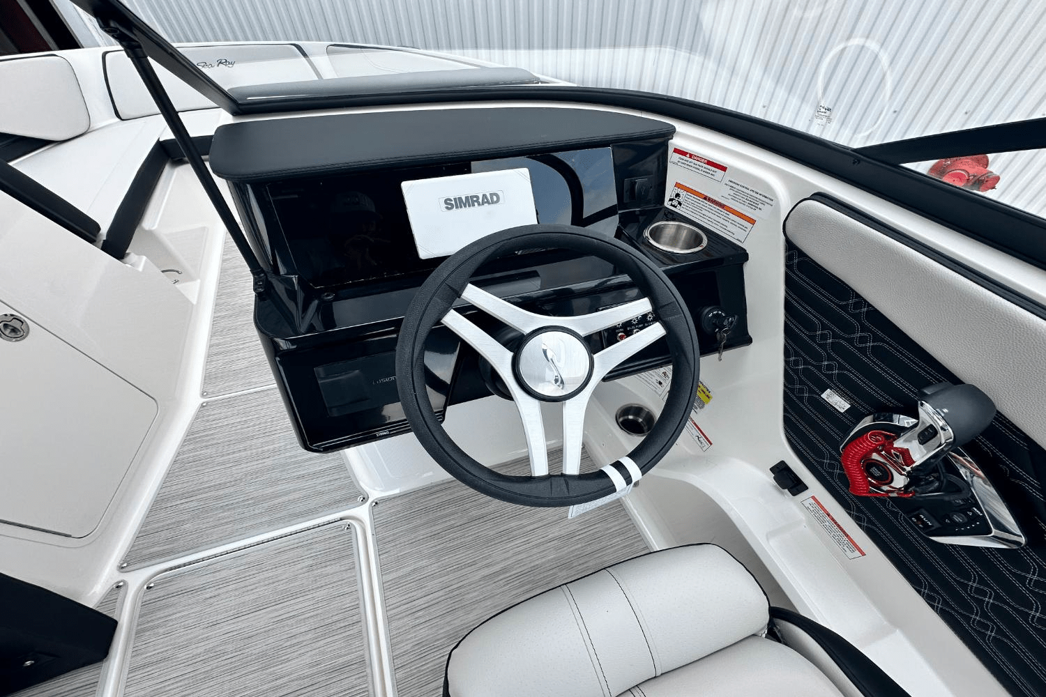 2025 Sea Ray SPX 210 Outboard Image Thumbnail #14