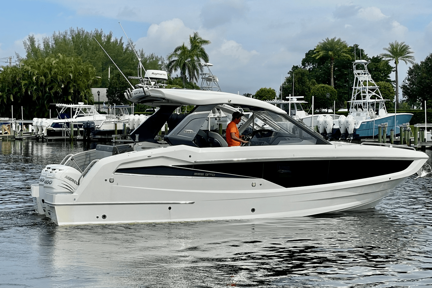 2023 Galeon 325 GTO Image Thumbnail #2