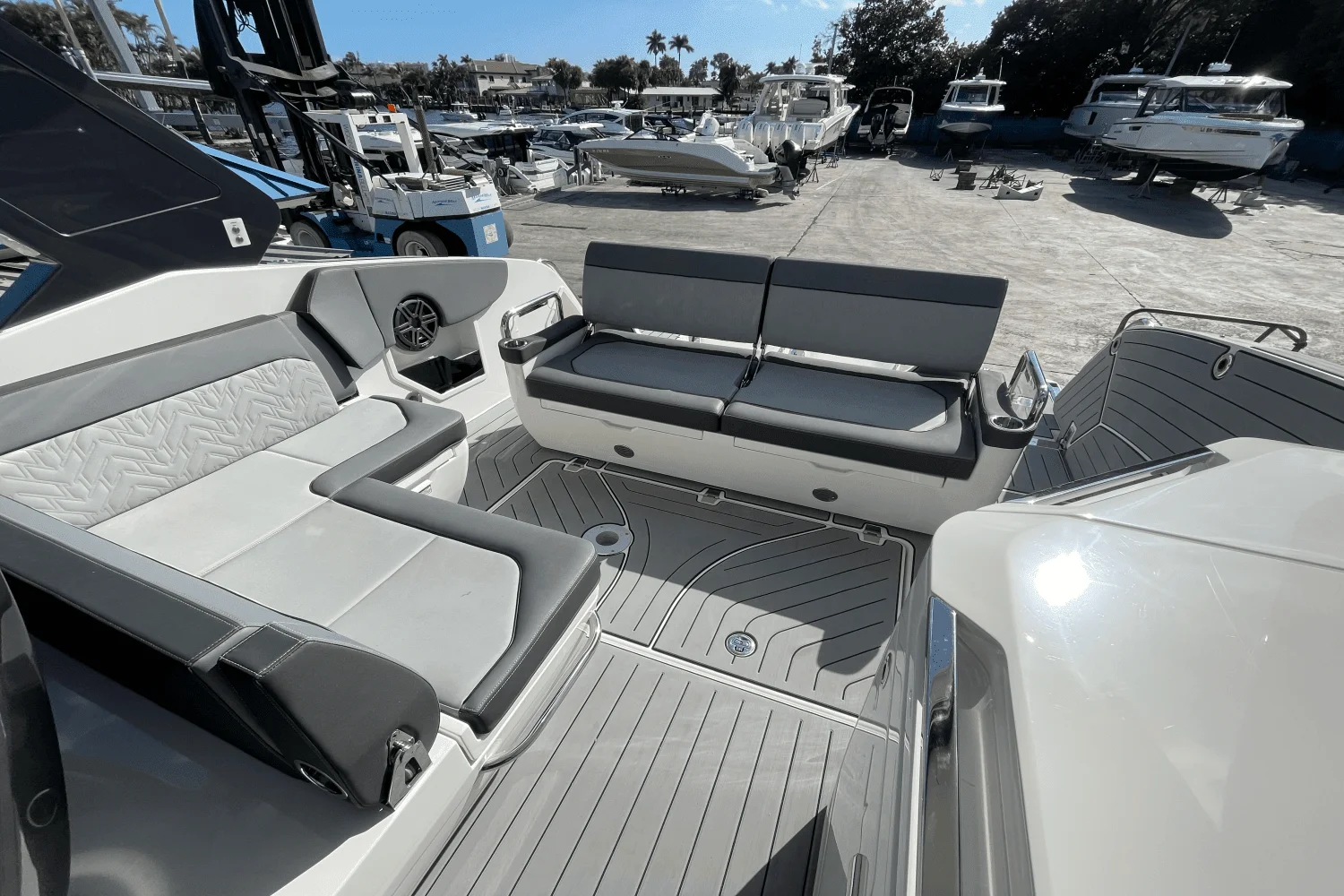 2023 Galeon 325 GTO Image Thumbnail #8