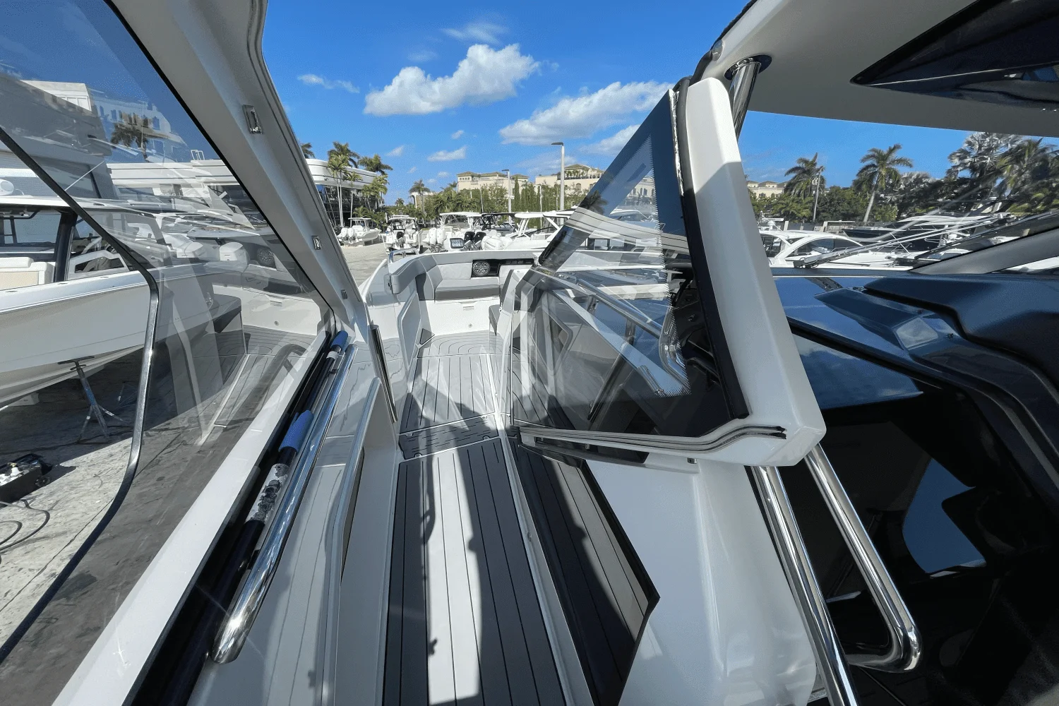 2023 Galeon 325 GTO Image Thumbnail #23