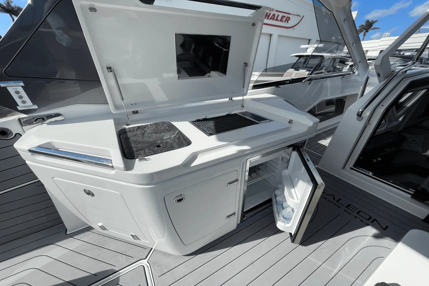 2023 Galeon 325 GTO Image Thumbnail #16