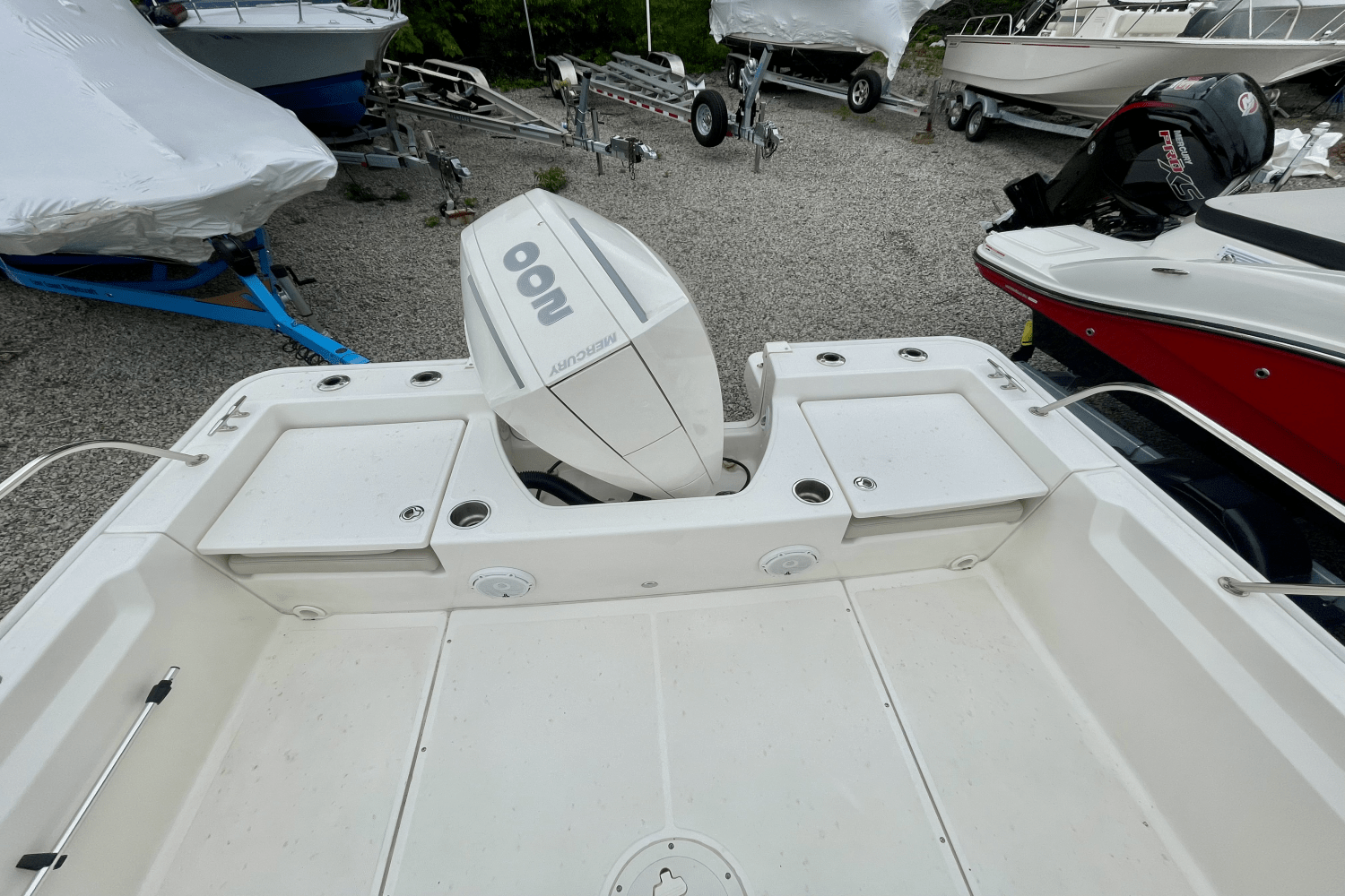 2022 Boston Whaler 21 MONTAUK Image Thumbnail #4