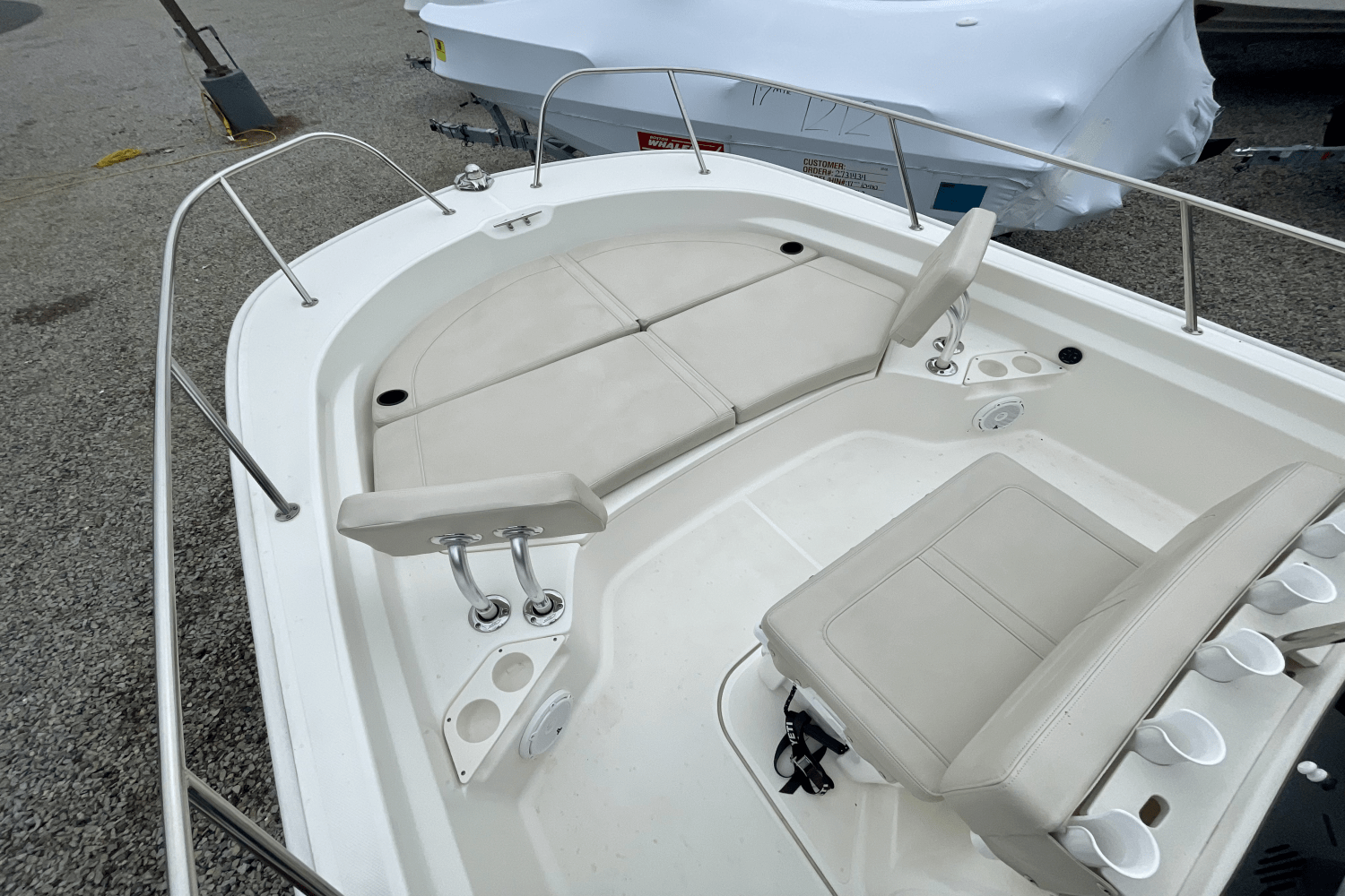 2022 Boston Whaler 21 MONTAUK Image Thumbnail #14