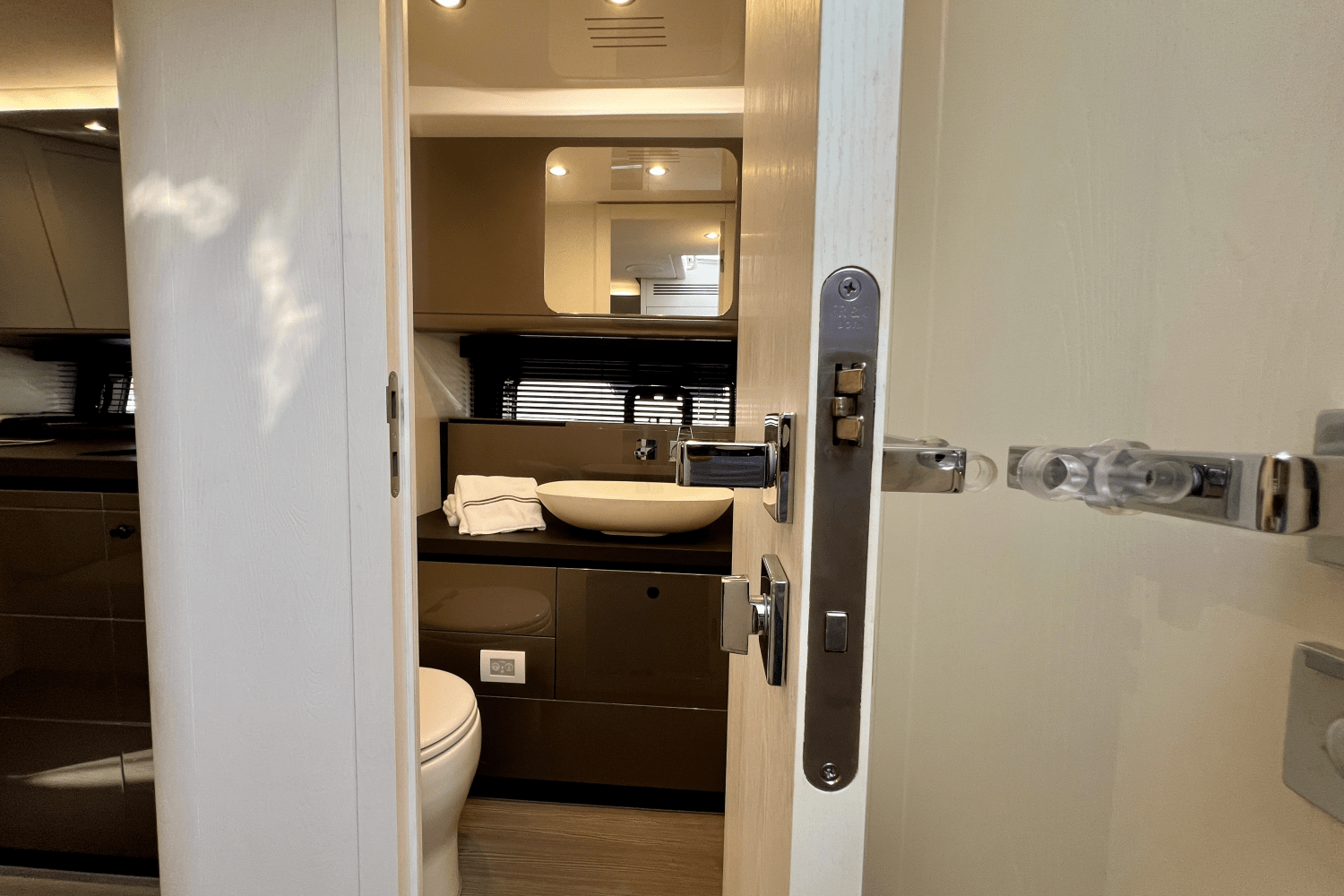 2022 Azimut 47 VERVE Image Thumbnail #81
