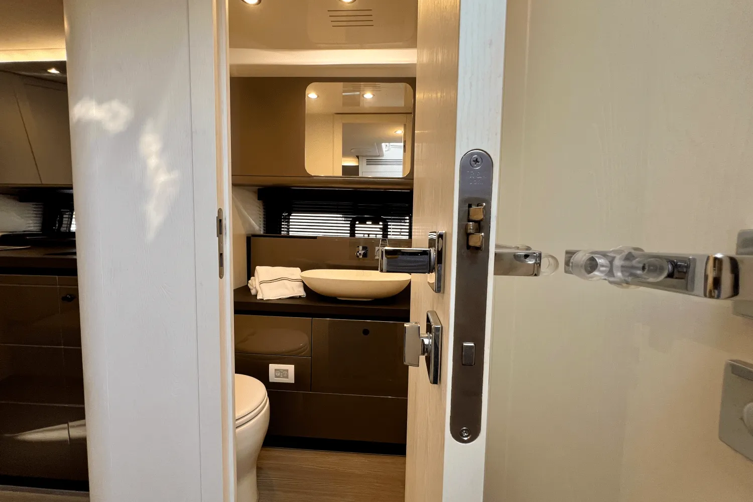 2022 Azimut 47 VERVE Image Thumbnail #81