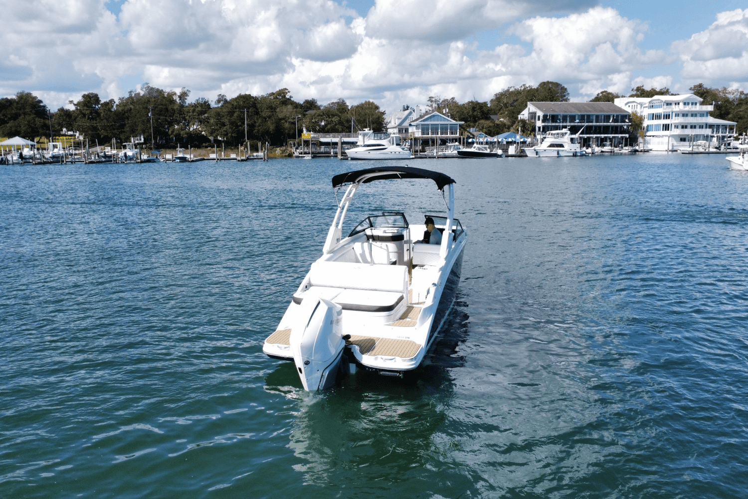 2023 Sea Ray 270 SDX OUTBOARD Image Thumbnail #10