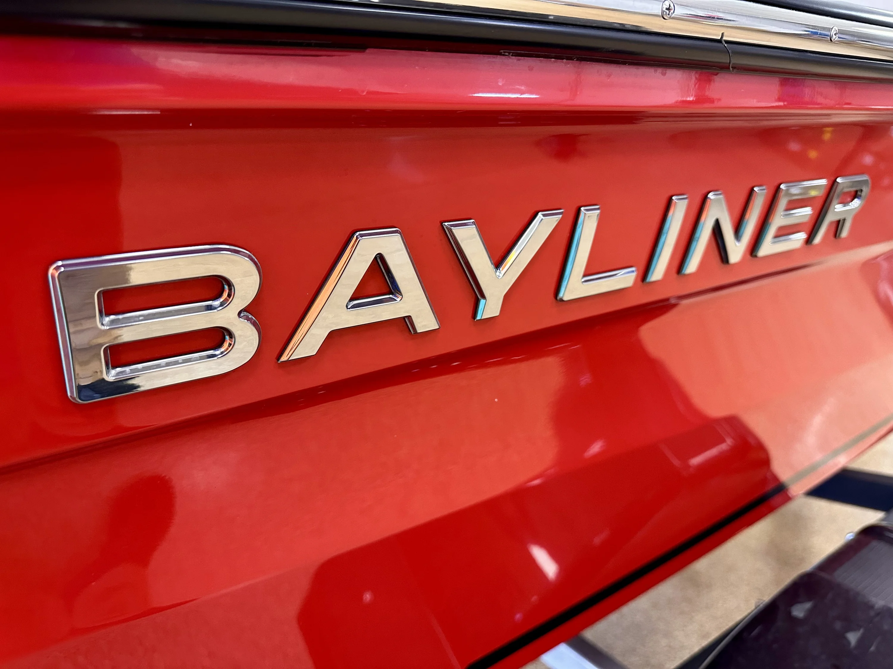 2025 Bayliner VR4OB Image Thumbnail #1