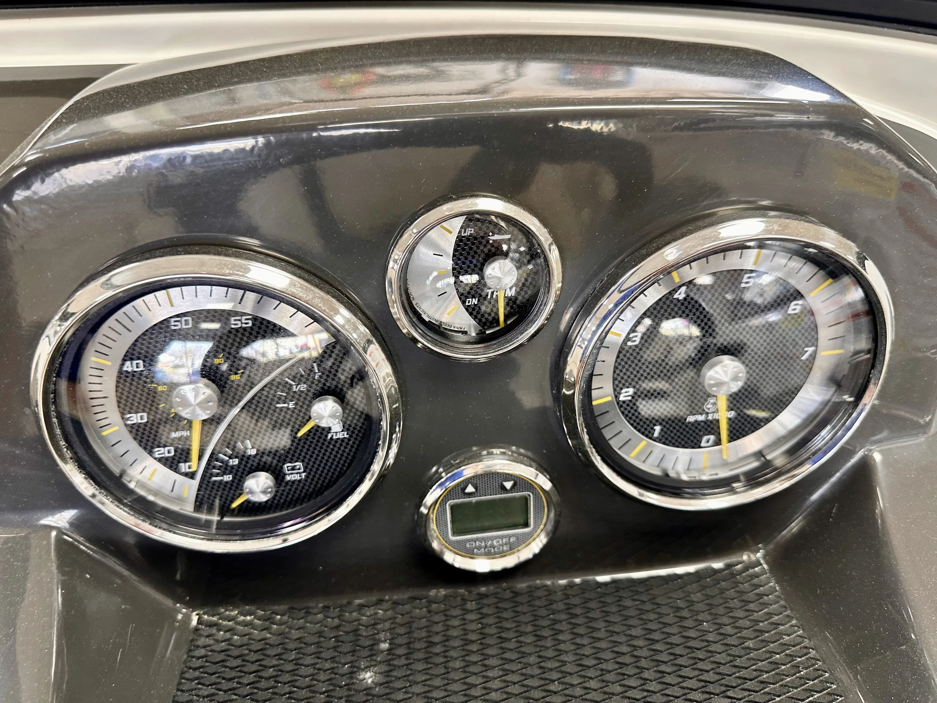 2025 Bayliner VR4OB Image Thumbnail #20