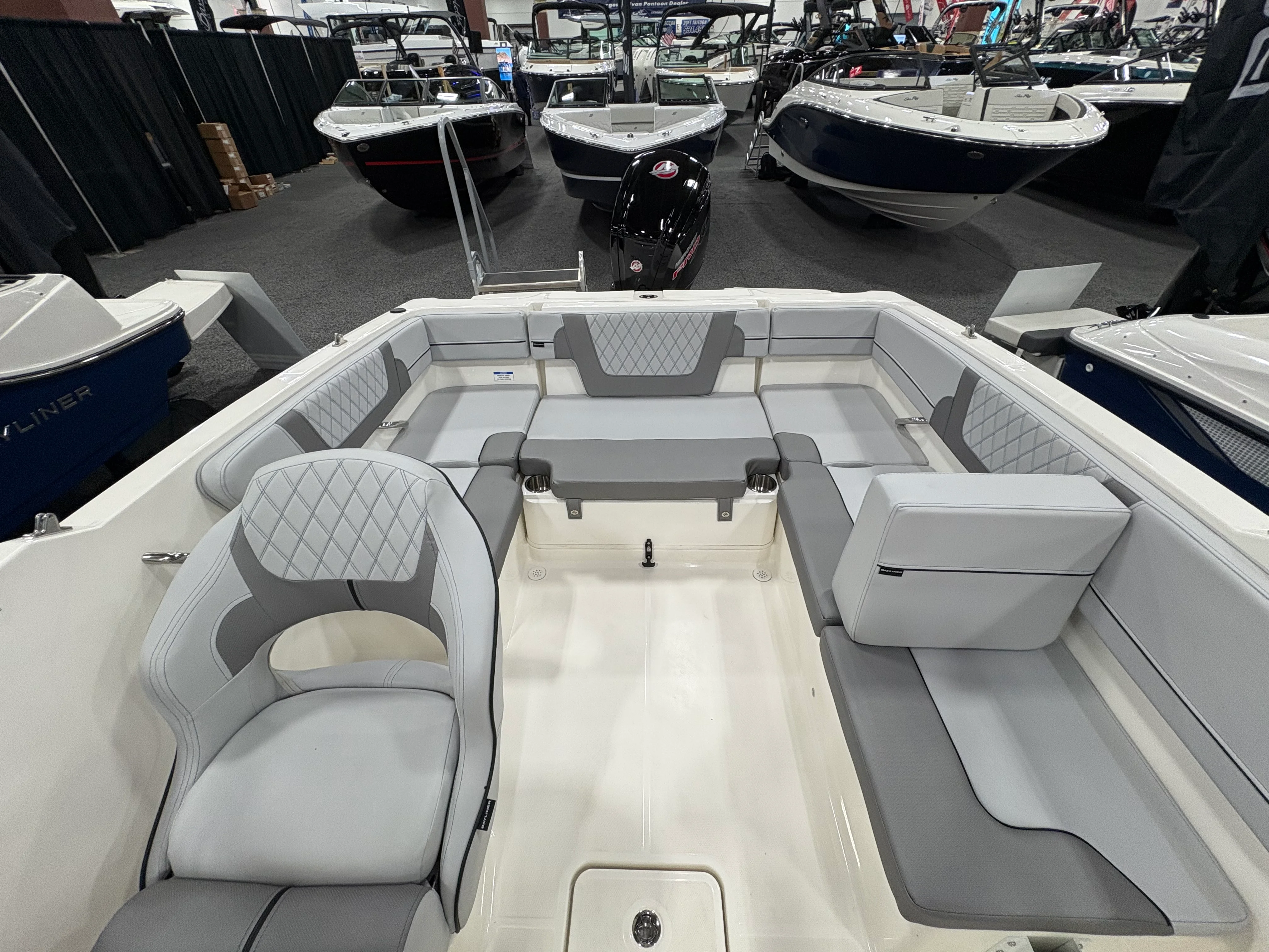 2025 Bayliner VR4OB Image Thumbnail #29