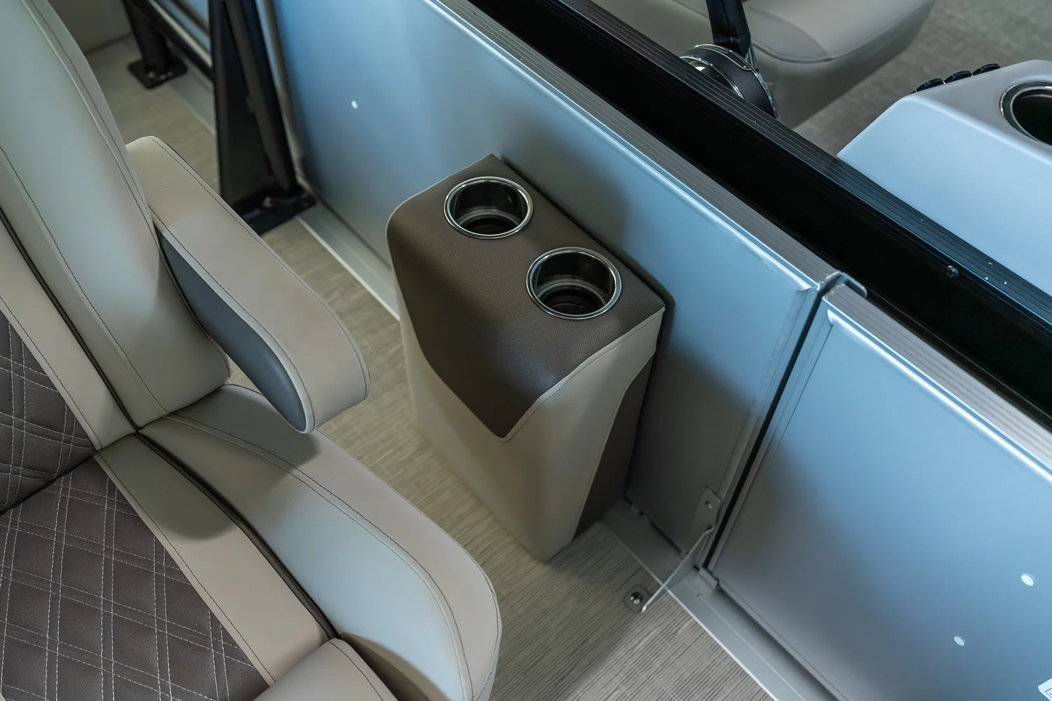 2025 Harris Sunliner 230 Sport Image Thumbnail #22