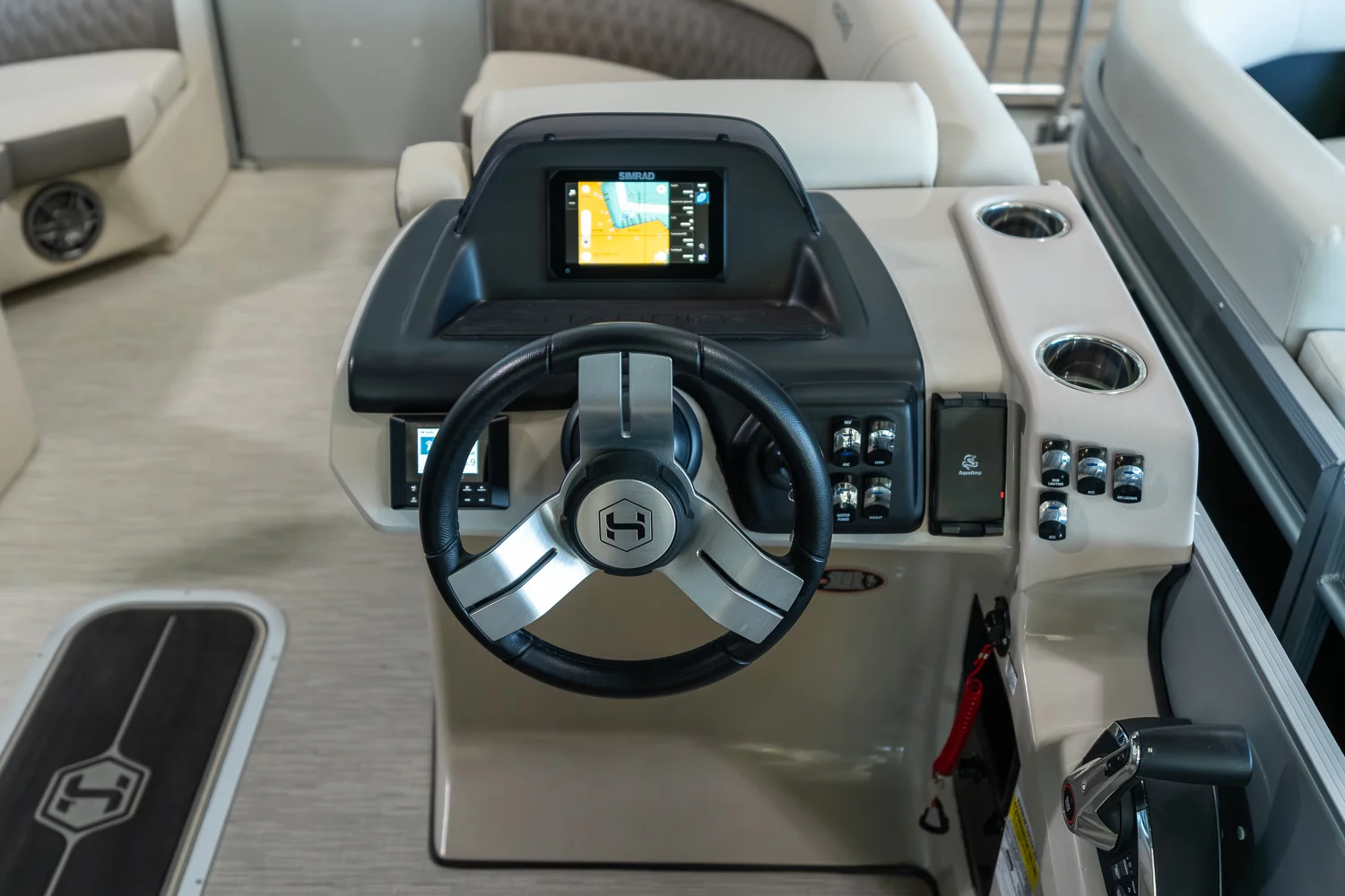 2025 Harris Sunliner 230 Sport Image Thumbnail #12