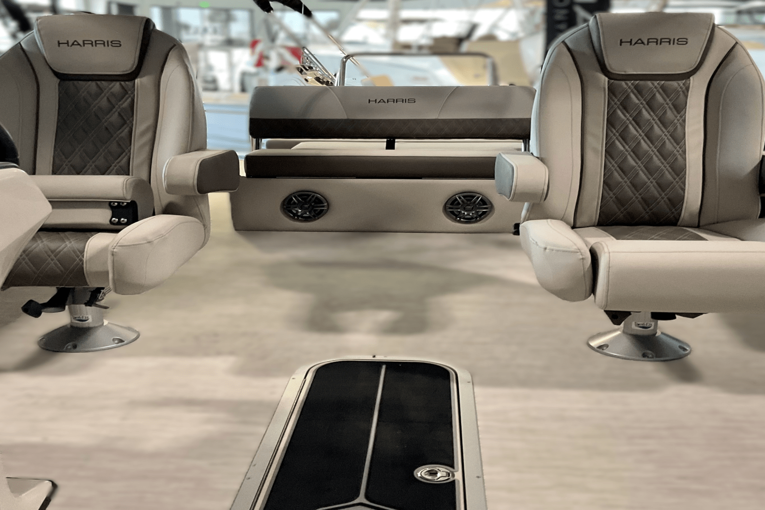 2025 Harris Sunliner 230 Sport Image Thumbnail #14