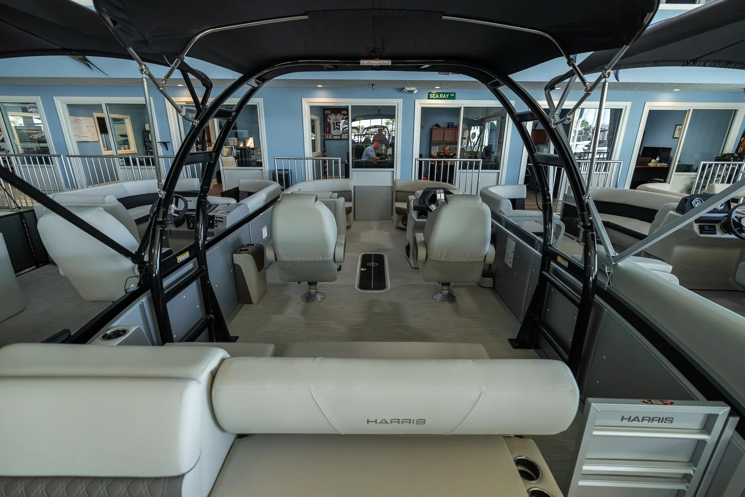 2025 Harris Sunliner 230 Sport Image Thumbnail #4