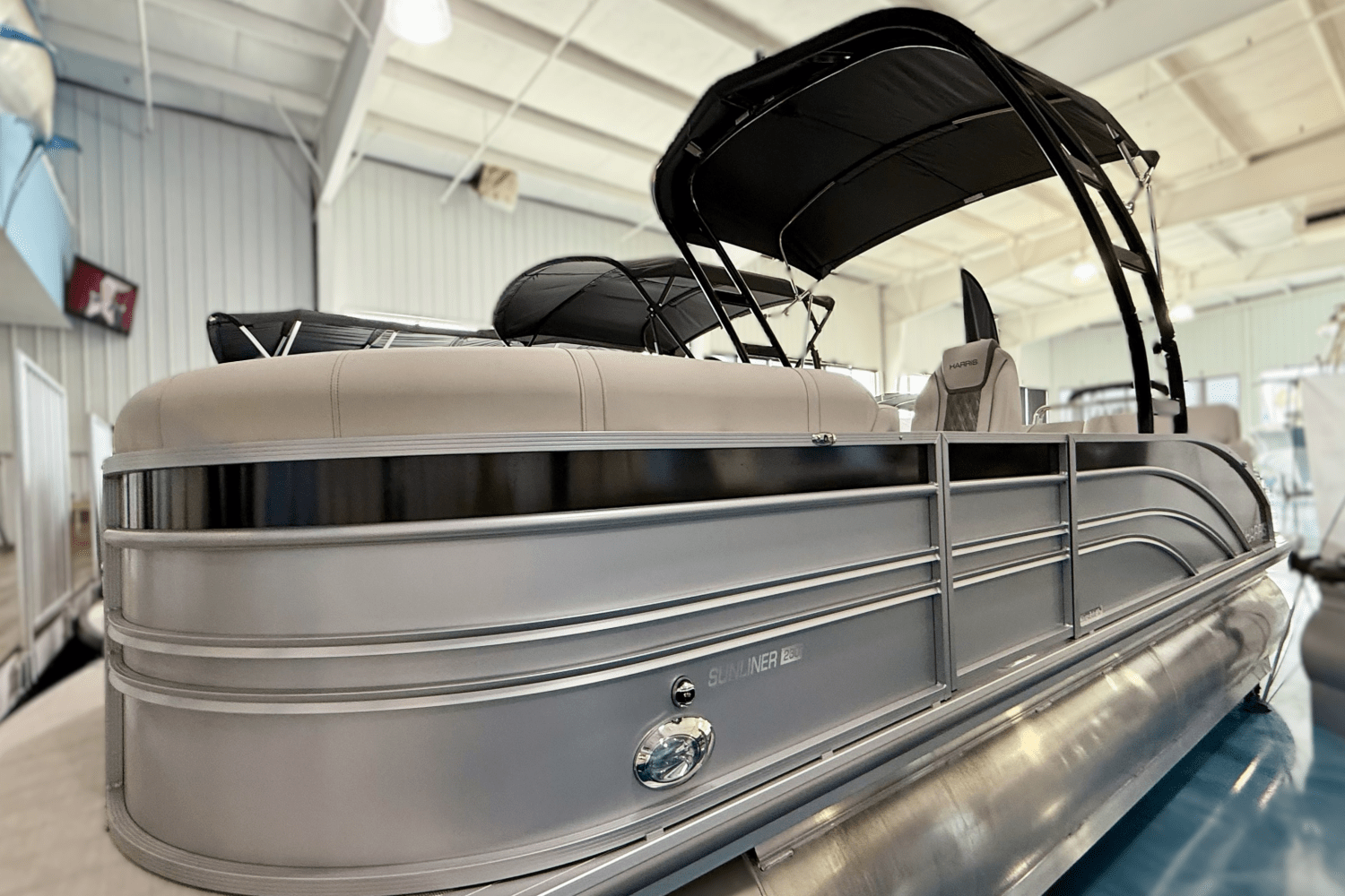 2025 Harris Sunliner 230 Sport Image Thumbnail #0