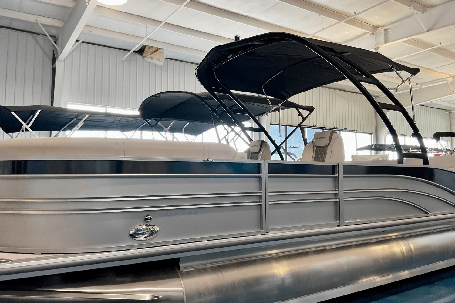 2025 Harris Sunliner 230 Sport Image Thumbnail #3