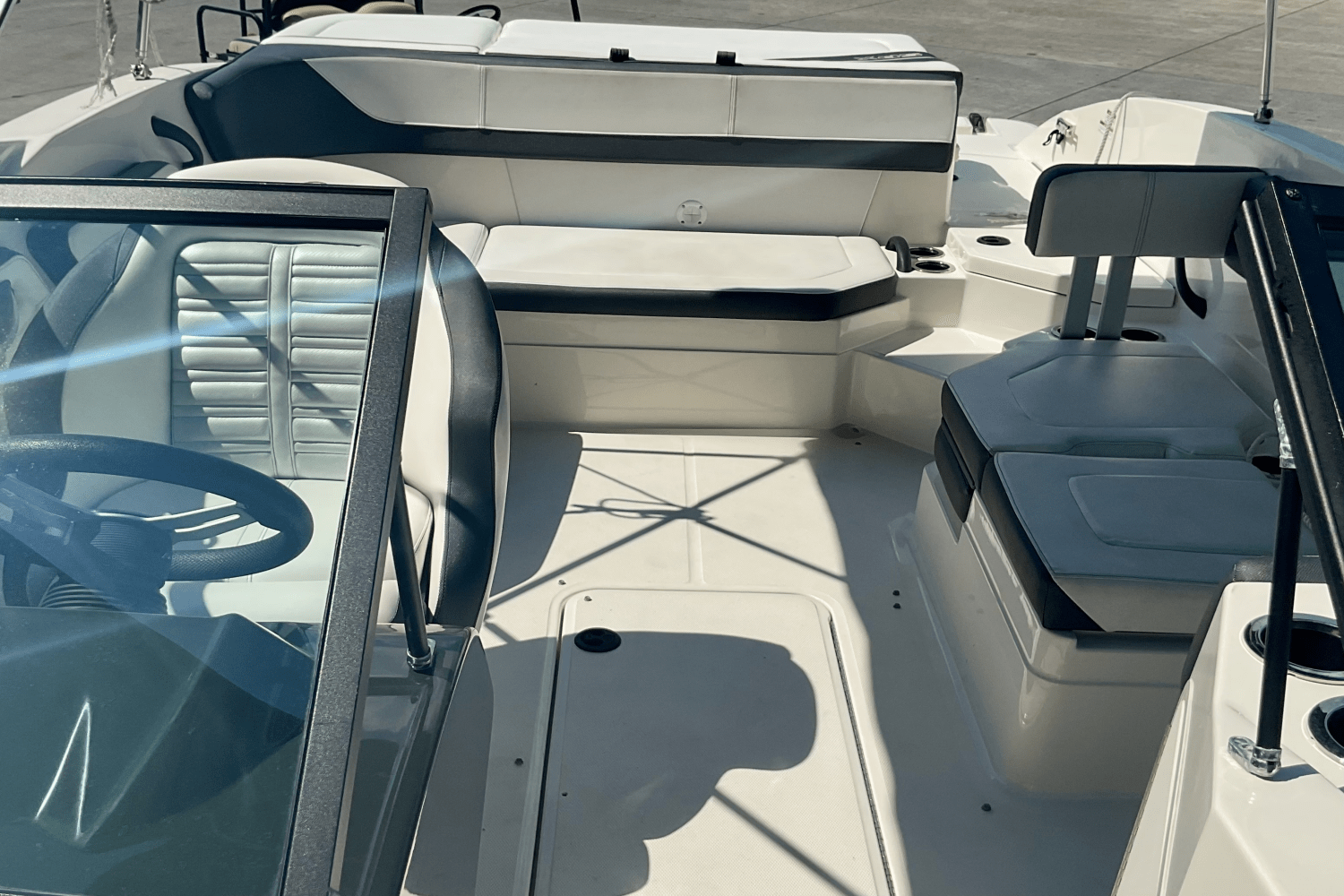 2016 Sea Ray 21 SPX Image Thumbnail #11