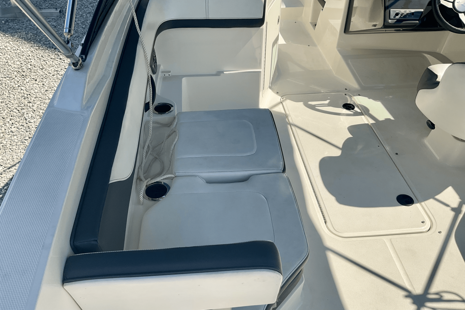 2016 Sea Ray 21 SPX Image Thumbnail #9