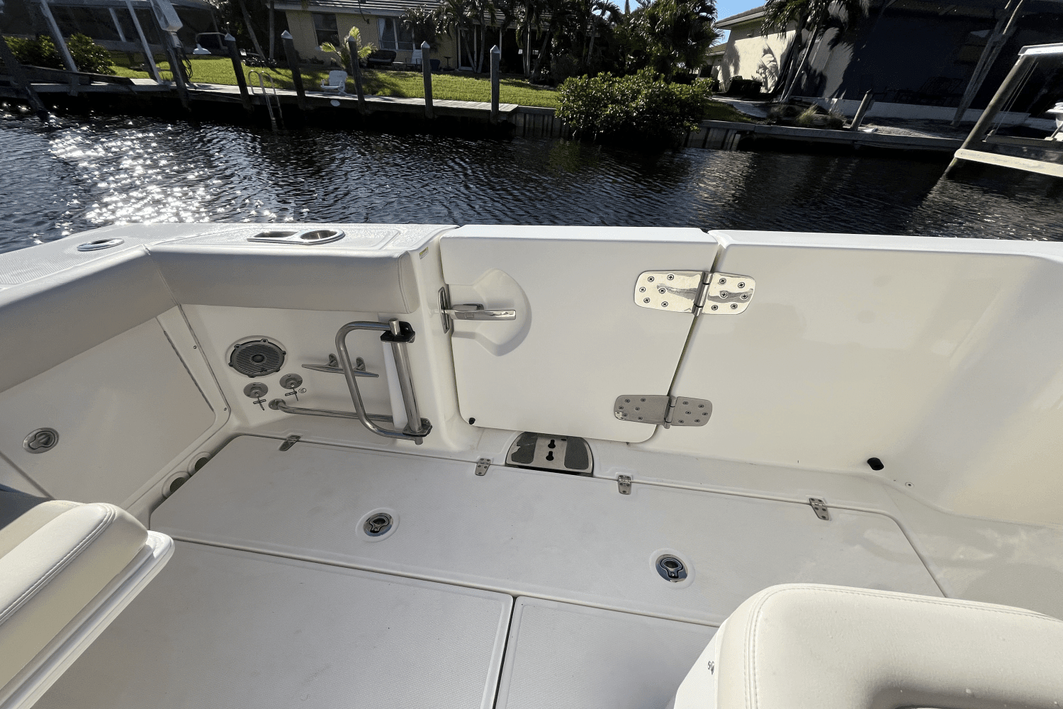 2018 Boston Whaler 330 OUTRAGE Image Thumbnail #31