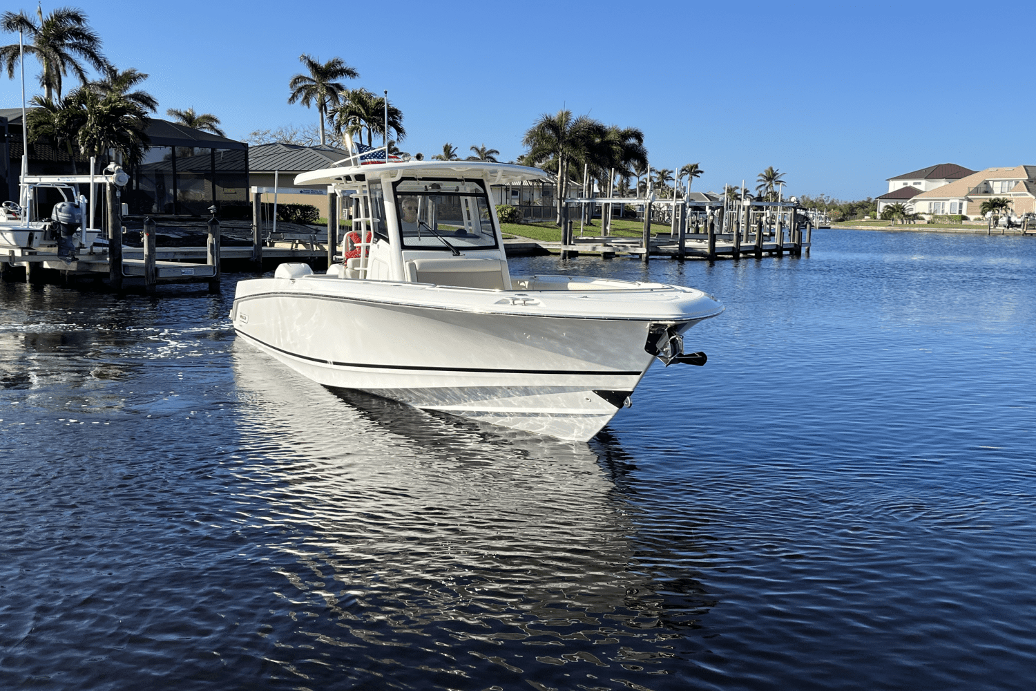 2018 Boston Whaler 330 OUTRAGE Image Thumbnail #5