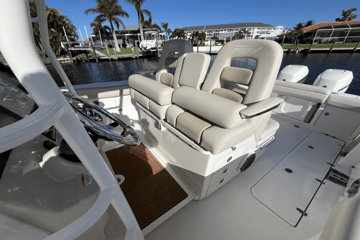 2018 Boston Whaler 330 OUTRAGE Image Thumbnail #23