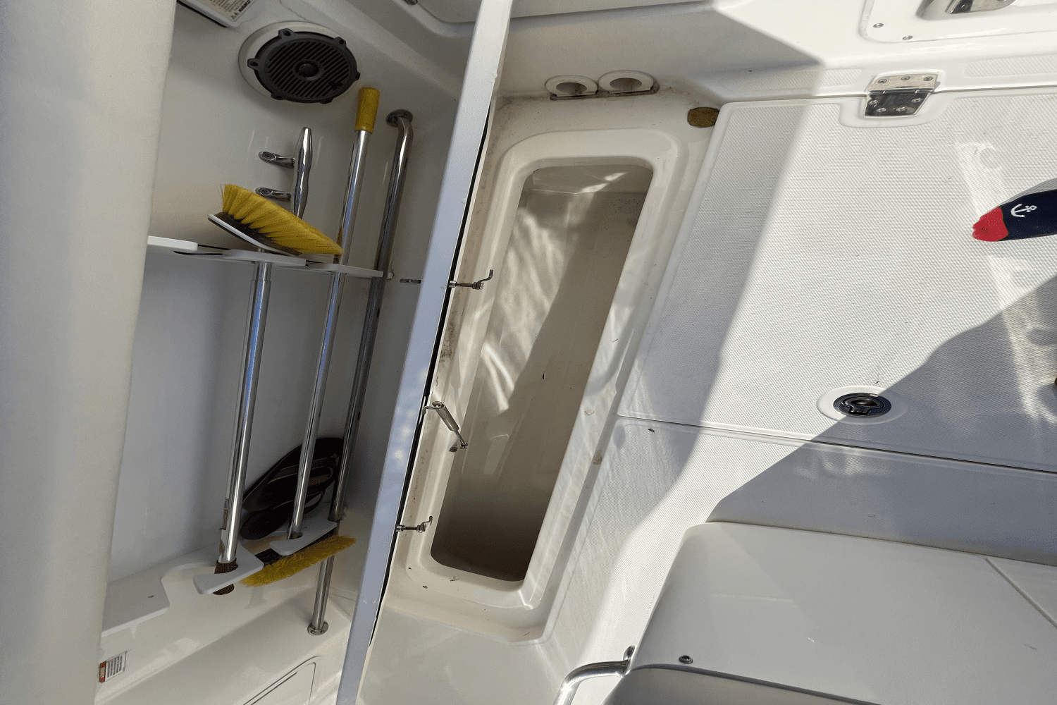 2018 Boston Whaler 330 OUTRAGE Image Thumbnail #33