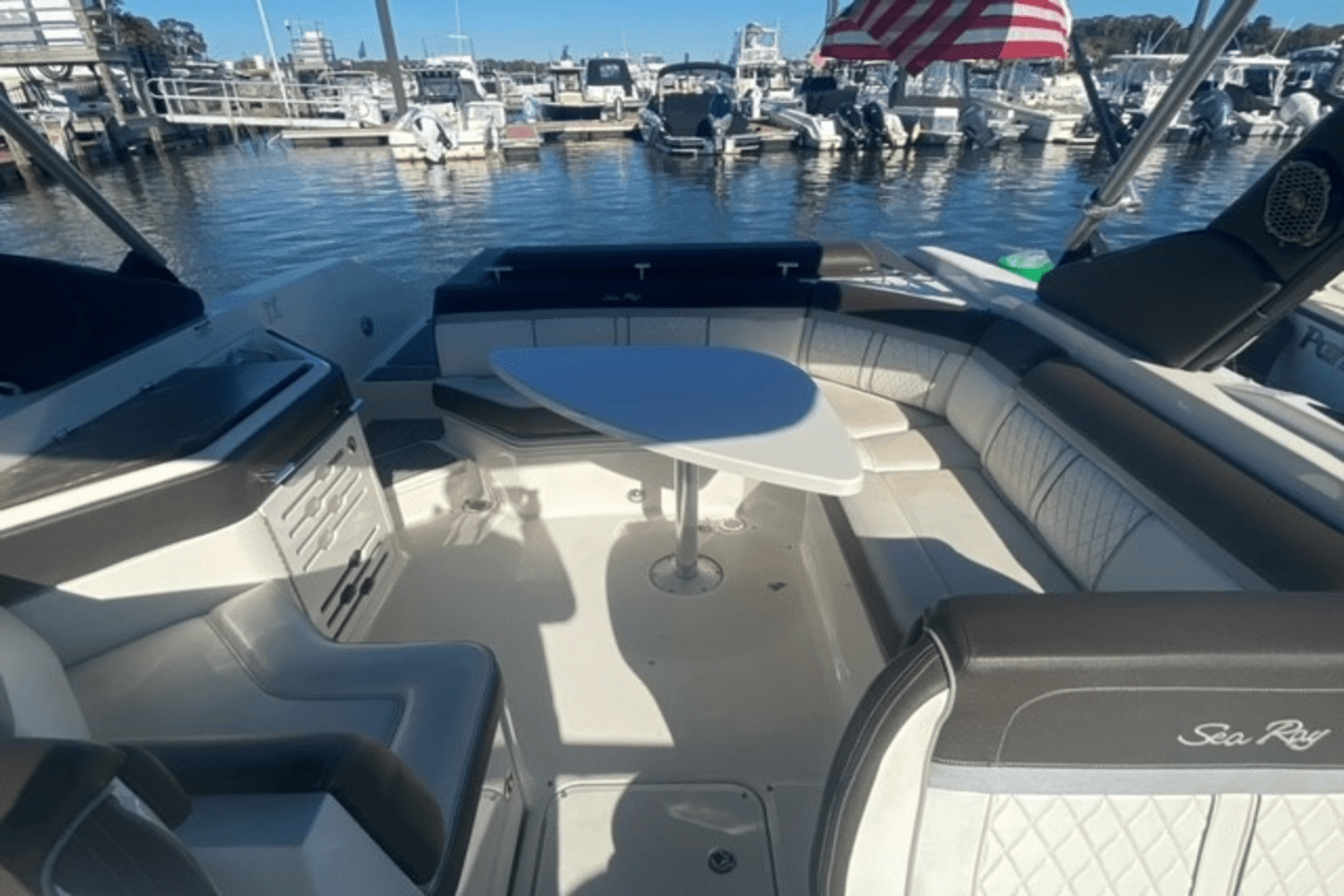 2017 Sea Ray 310 SLX Image Thumbnail #9