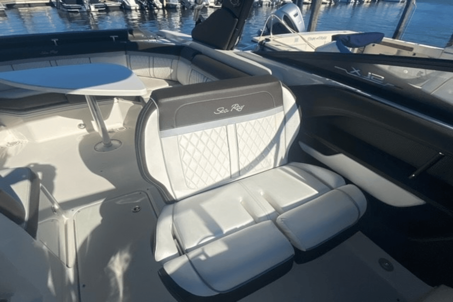 2017 Sea Ray 310 SLX Image Thumbnail #10