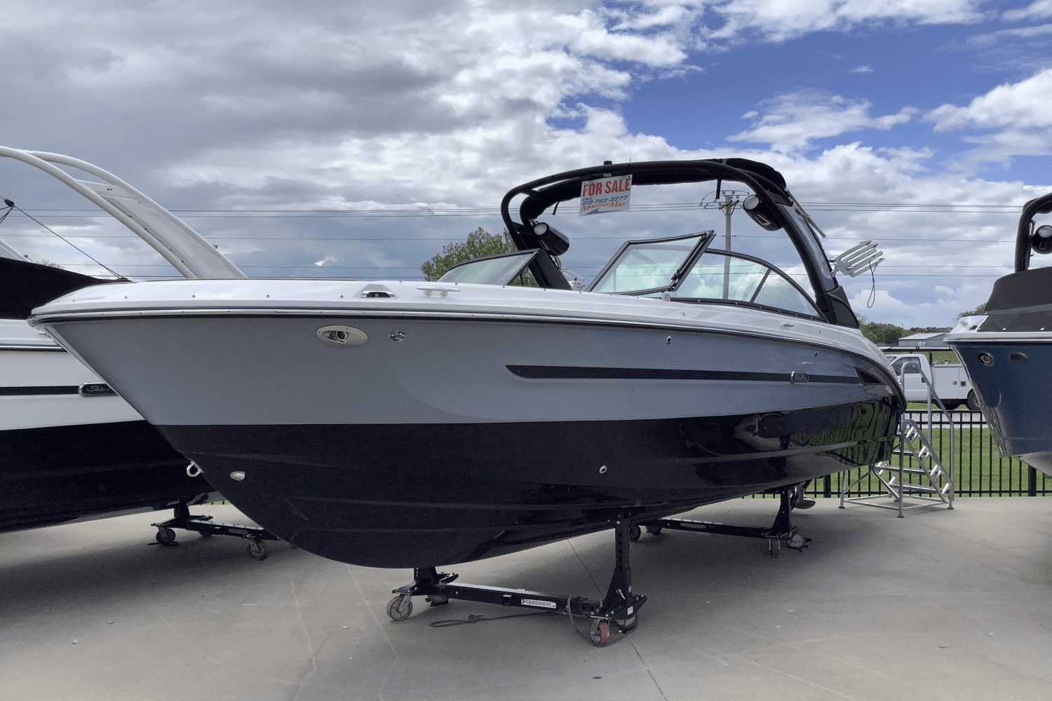 2025 Sea Ray SDX 270 Surf Image Thumbnail #1