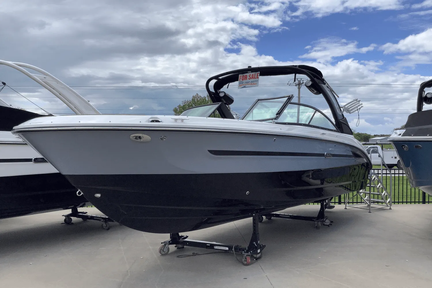 2025 Sea Ray SDX 270 Surf Image Thumbnail #0
