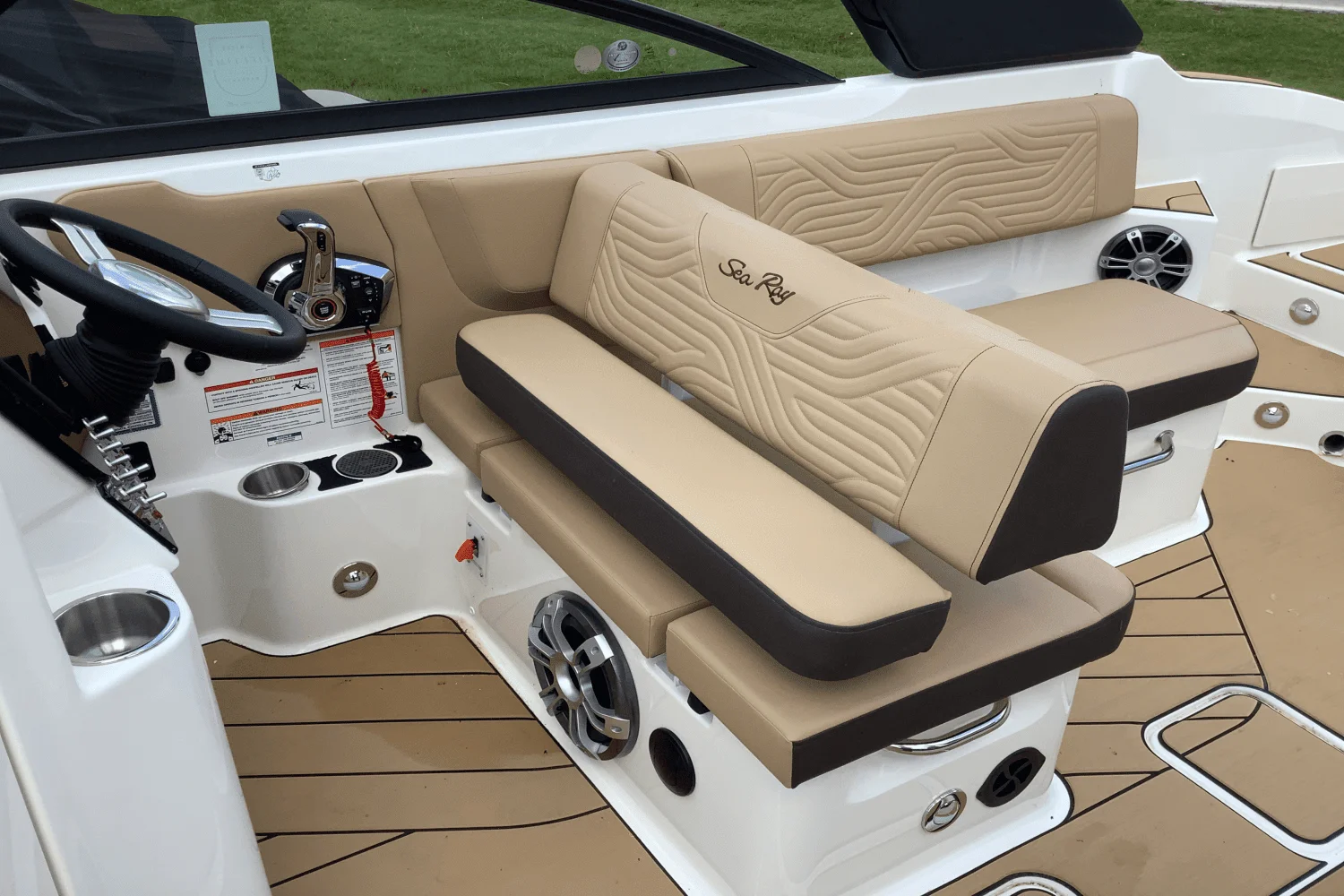 2025 Sea Ray SDX 270 Surf Image Thumbnail #15