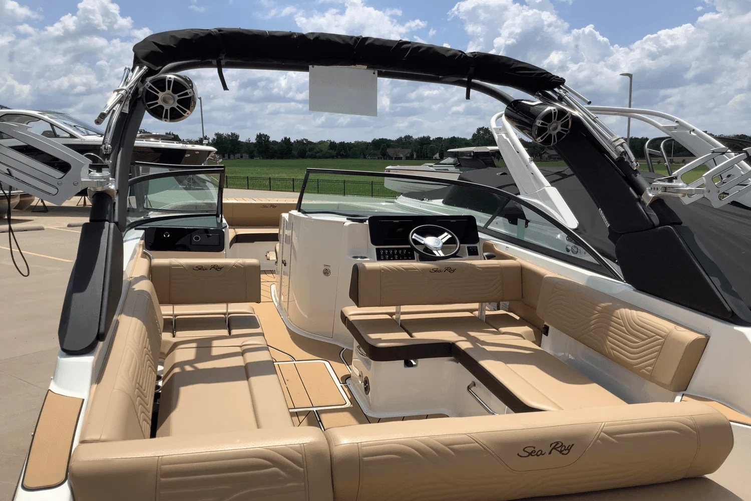 2025 Sea Ray SDX 270 Surf Image Thumbnail #28