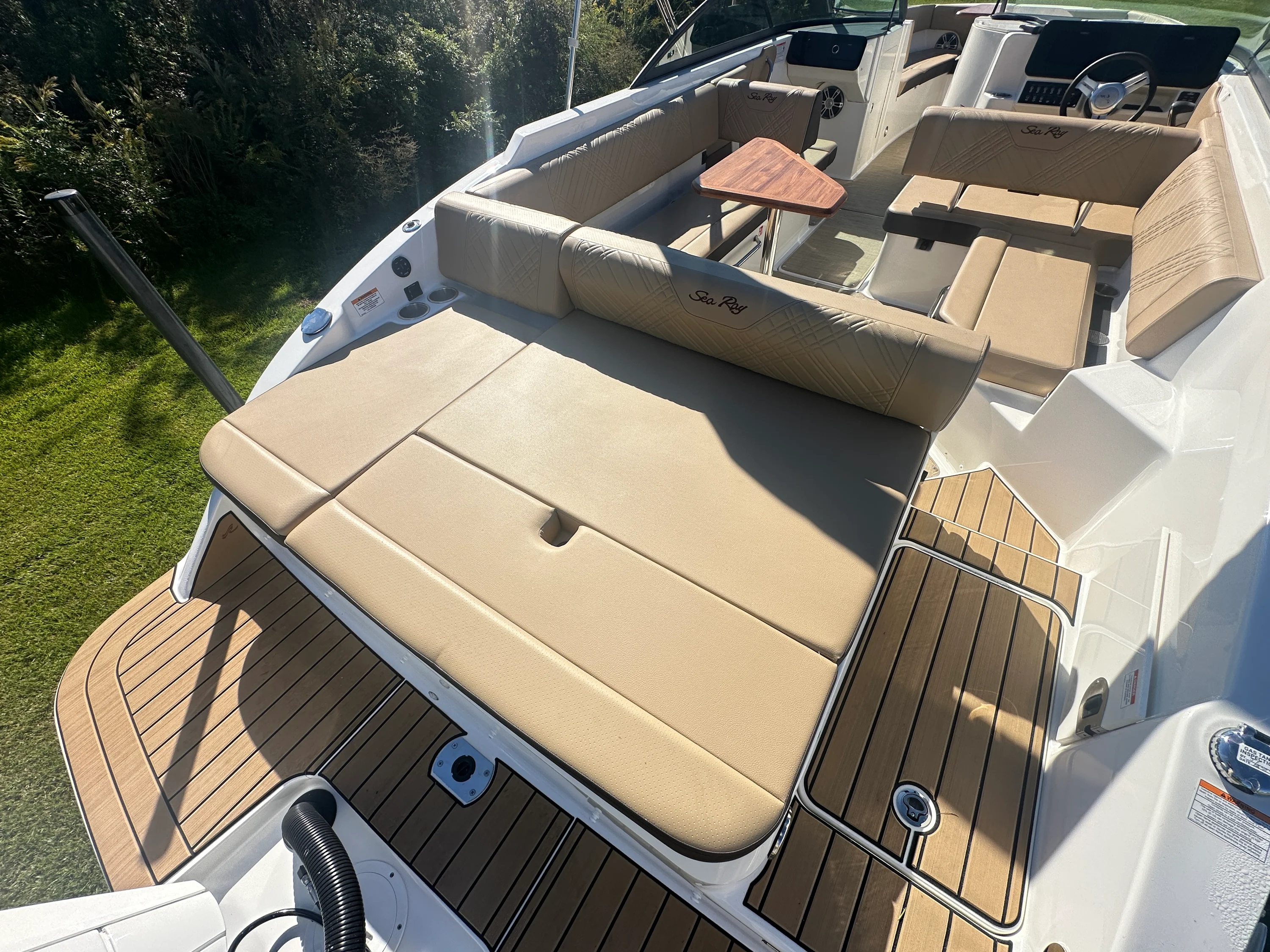 2025 Sea Ray SDX 270 Outboard Image Thumbnail #24